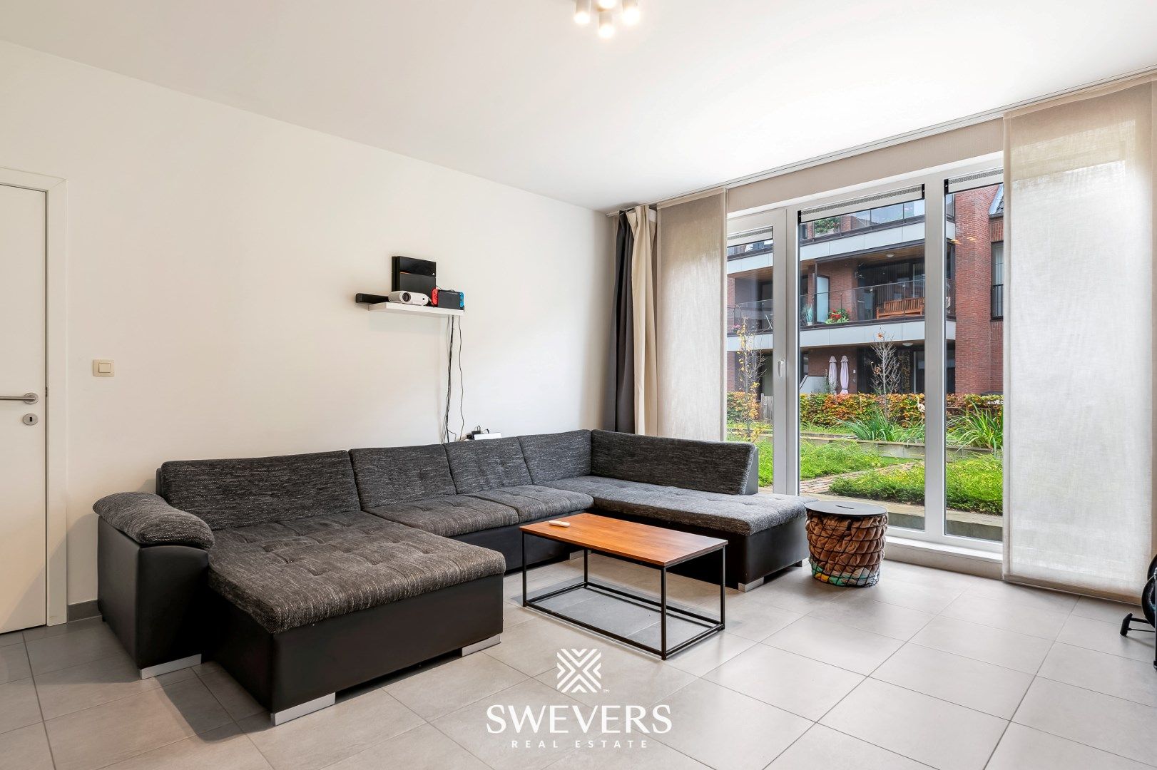 Appartement met twee slaapkamers en een terras van 18 m² foto 3