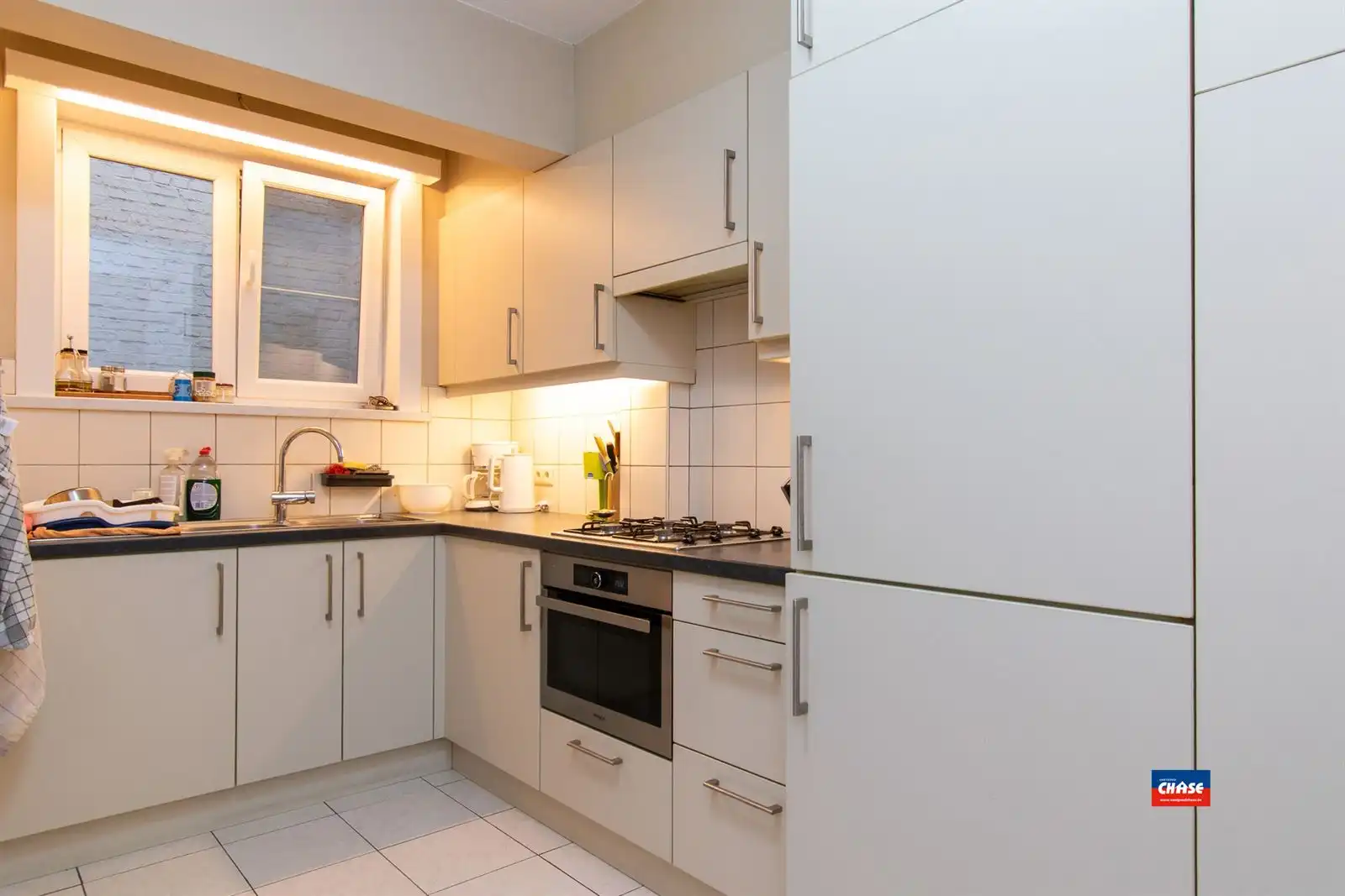 Instapklaar appartement met 2 slaapkamers foto 5