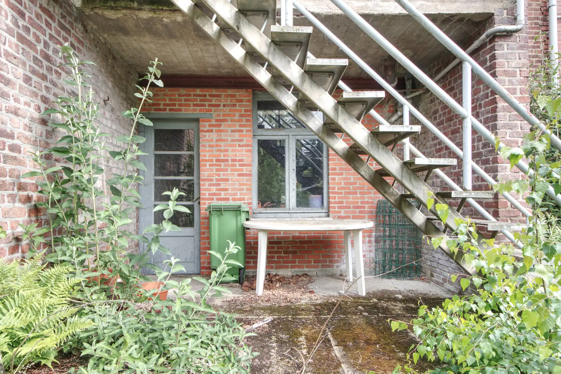 HERENHUIS - 3 tot 4 SLK - TUIN - TERRASSEN - TE RENOVEREN foto 8