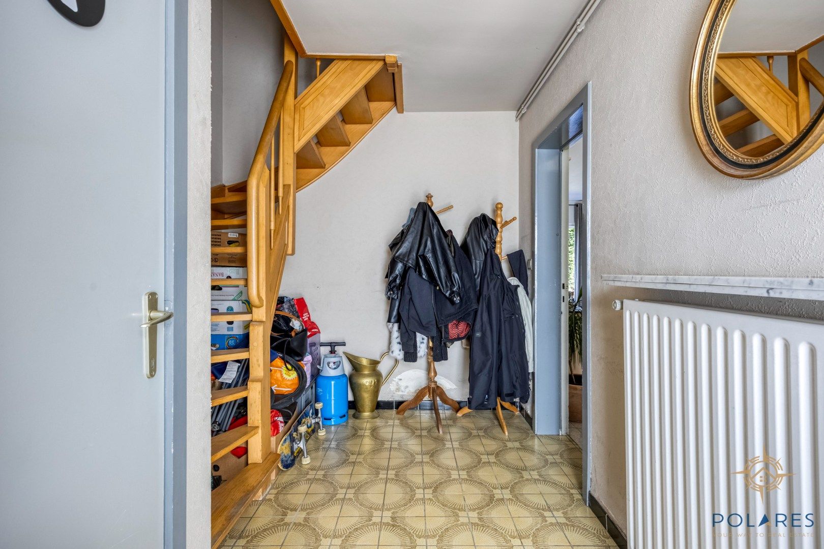 Instapklare rijwoning met garage foto 3