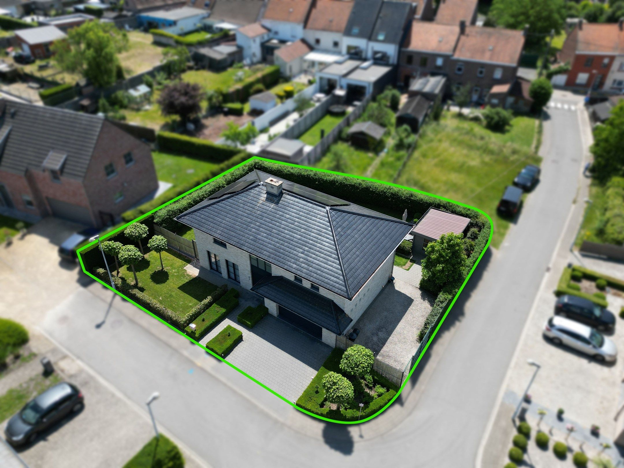 ENERGIEZUINIGE GEZINSWONING MET ZUIDGERICHTE TUIN  foto 2