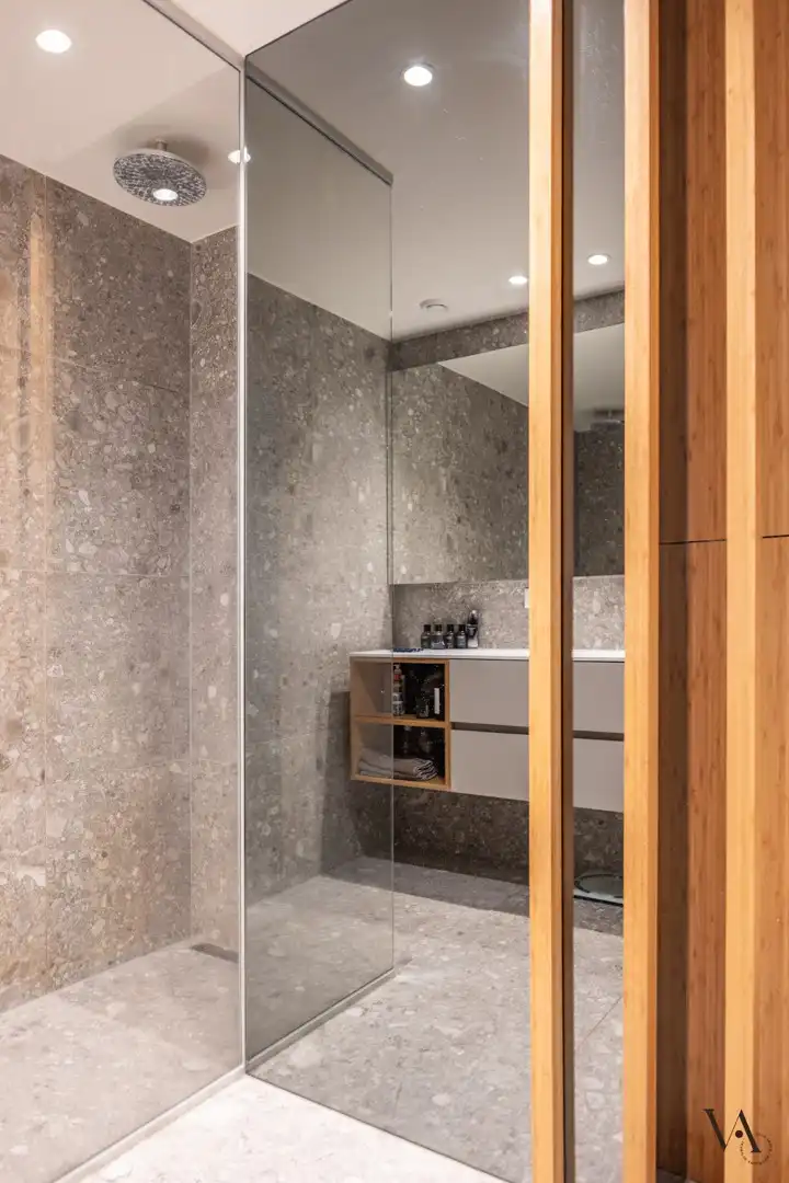 Stijlvol en ruim duplexappartement met 4 slaapkamers nabij Gasthuisberg foto 13