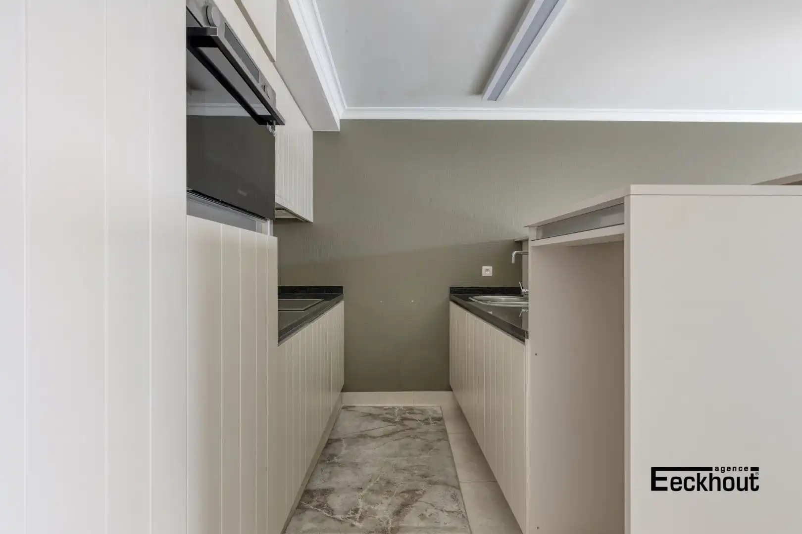 Instapklaar appartement met zonnige terrassen in recent gebouw! foto 3