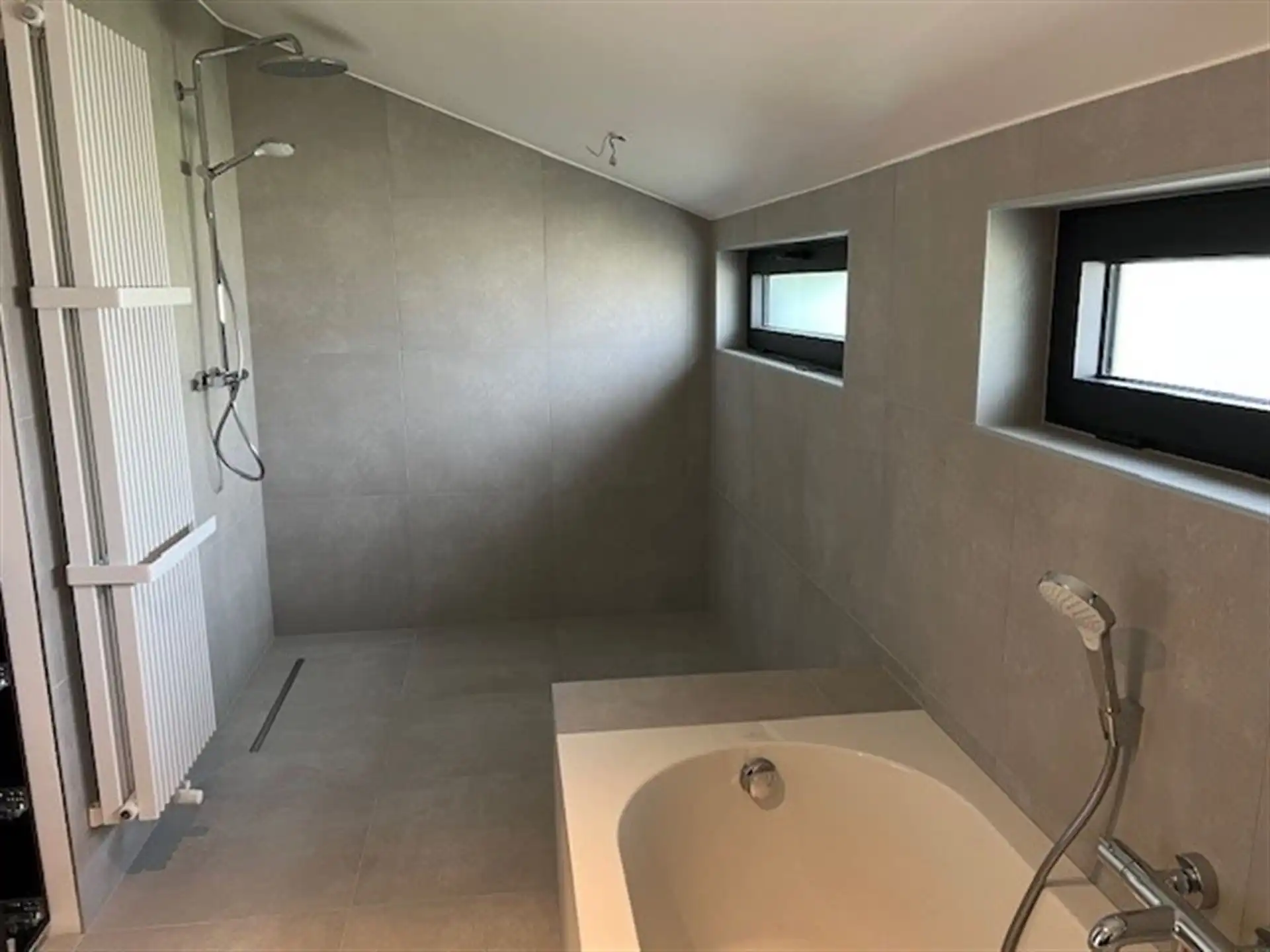 Charmante villa op goede locatie foto 9