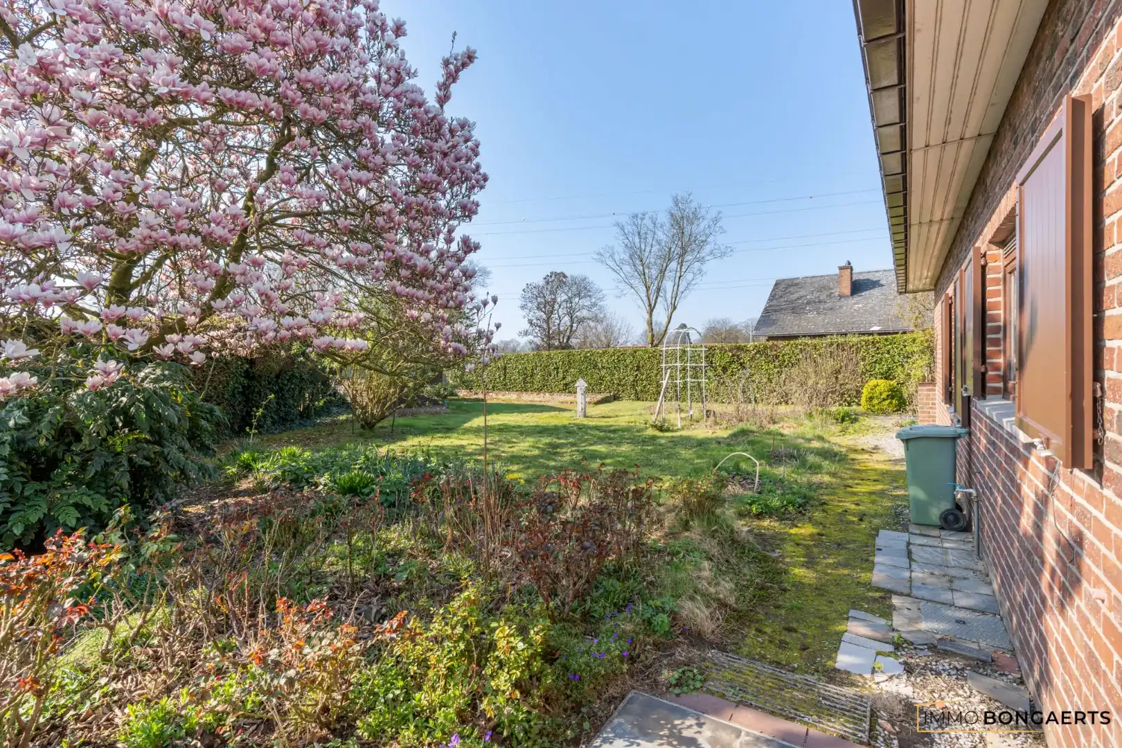 Gelijkvloerse woning foto 20