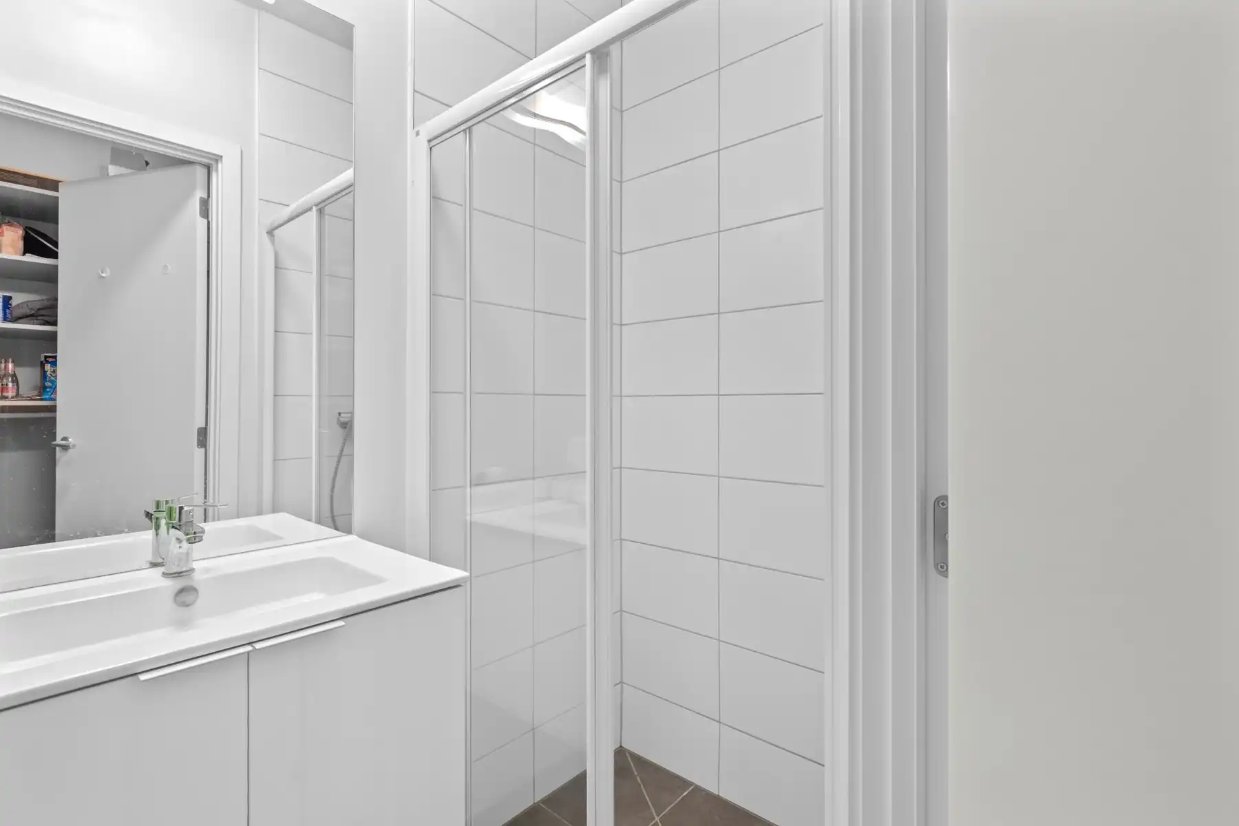 Studentenkot op de beste plaats van Brugge! foto 3