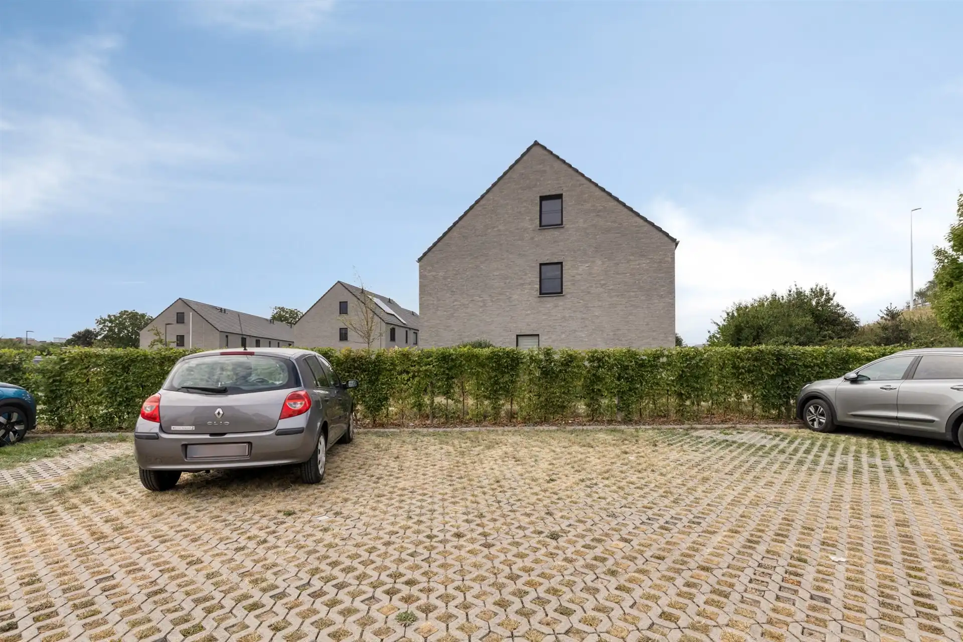 Prachtige nieuwbouwwoning (onder Registratierechten) foto 31