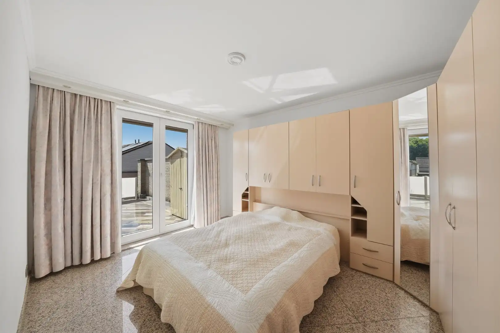 Instapklaar appartement met 2 slaapkamers en terras van 63 m² foto 11