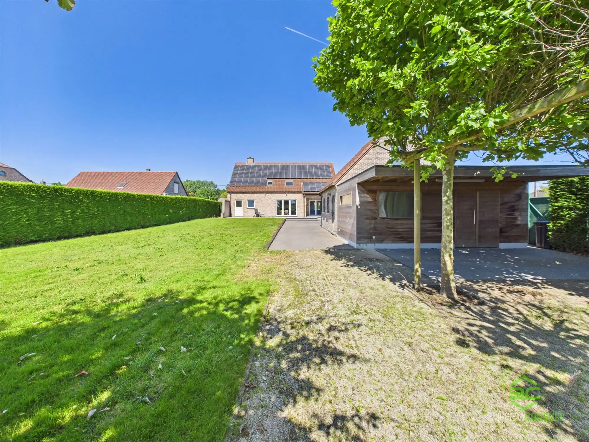 Ruime woning met 4/5 slpk en dubbele garage op 12a 50ca! foto 30