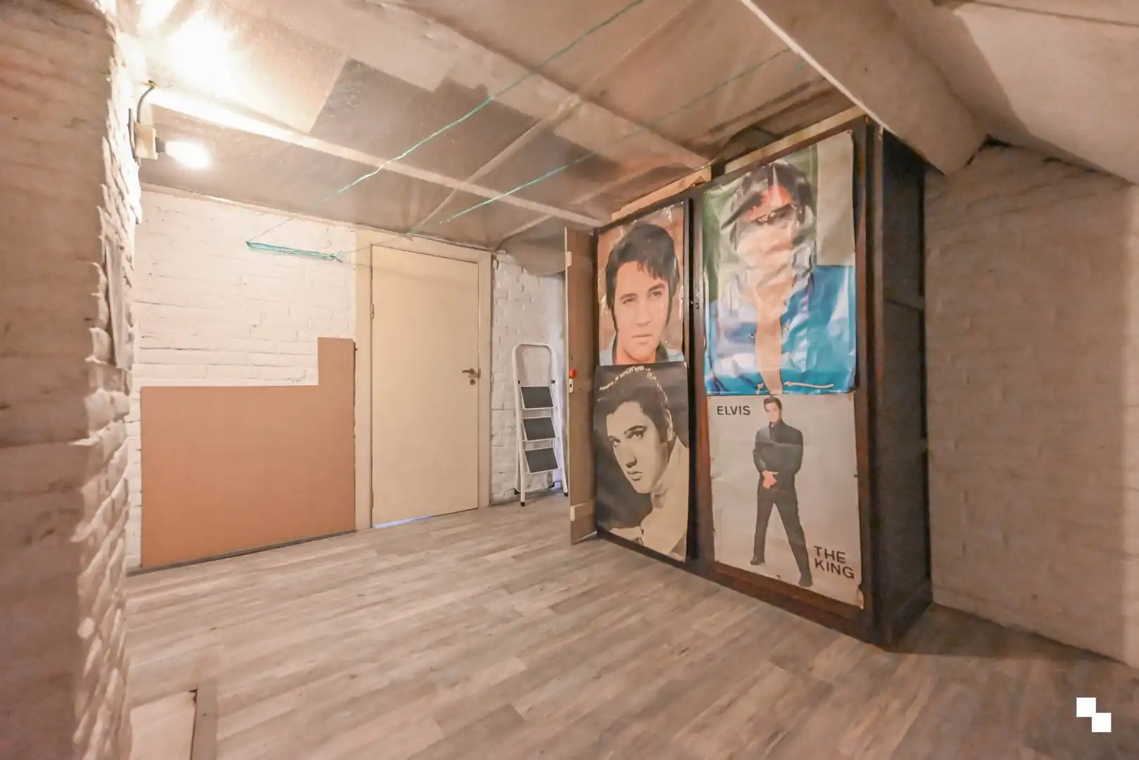 Centraal gelegen ééngezinswoning met vier slaapkamers te Izegem foto 21