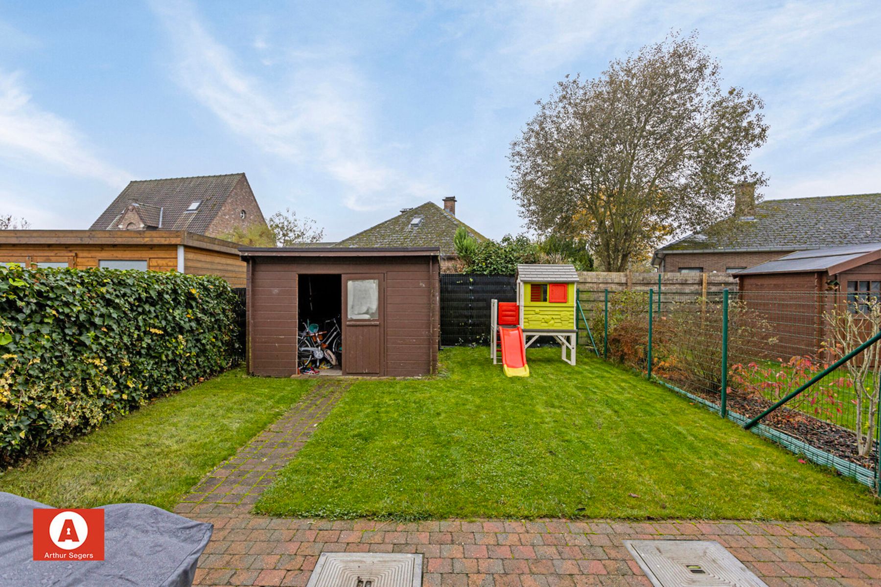 Instapklare woning met 3 slaapk. en ZW tuin op toplocatie foto 21