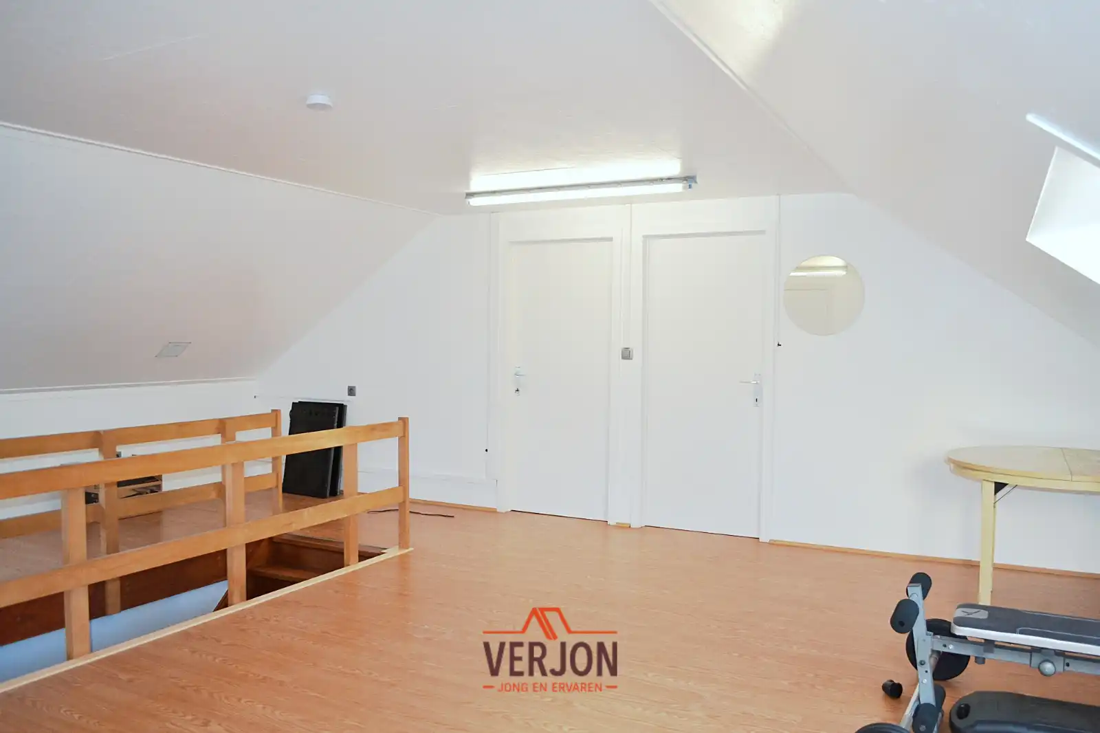 Villa met 4 slaapkamers en dubbele garage in een doodlopende straat te koop in Izegem! foto 19