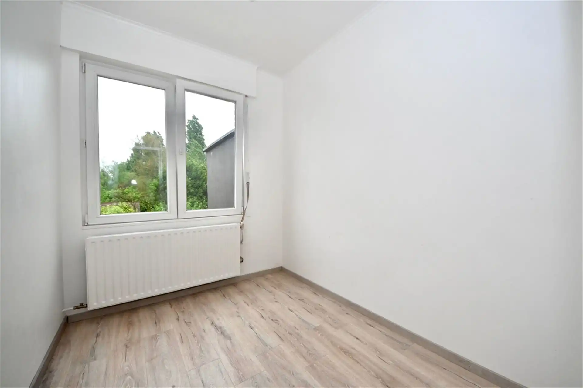 Woning met 3 slaapkamers en tuin.  foto 12