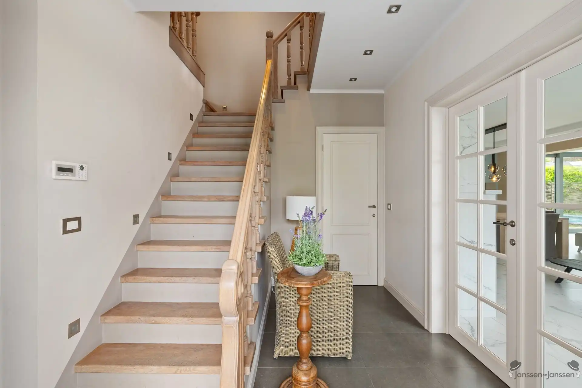 Stijlvolle villa met zwembad op topligging in Knokke-Heist foto 11