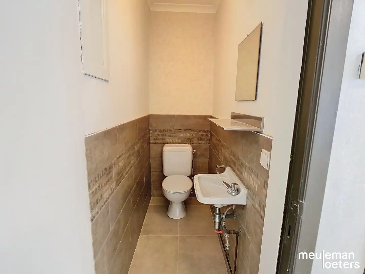 Centraal gelegen winkelruimte foto 8