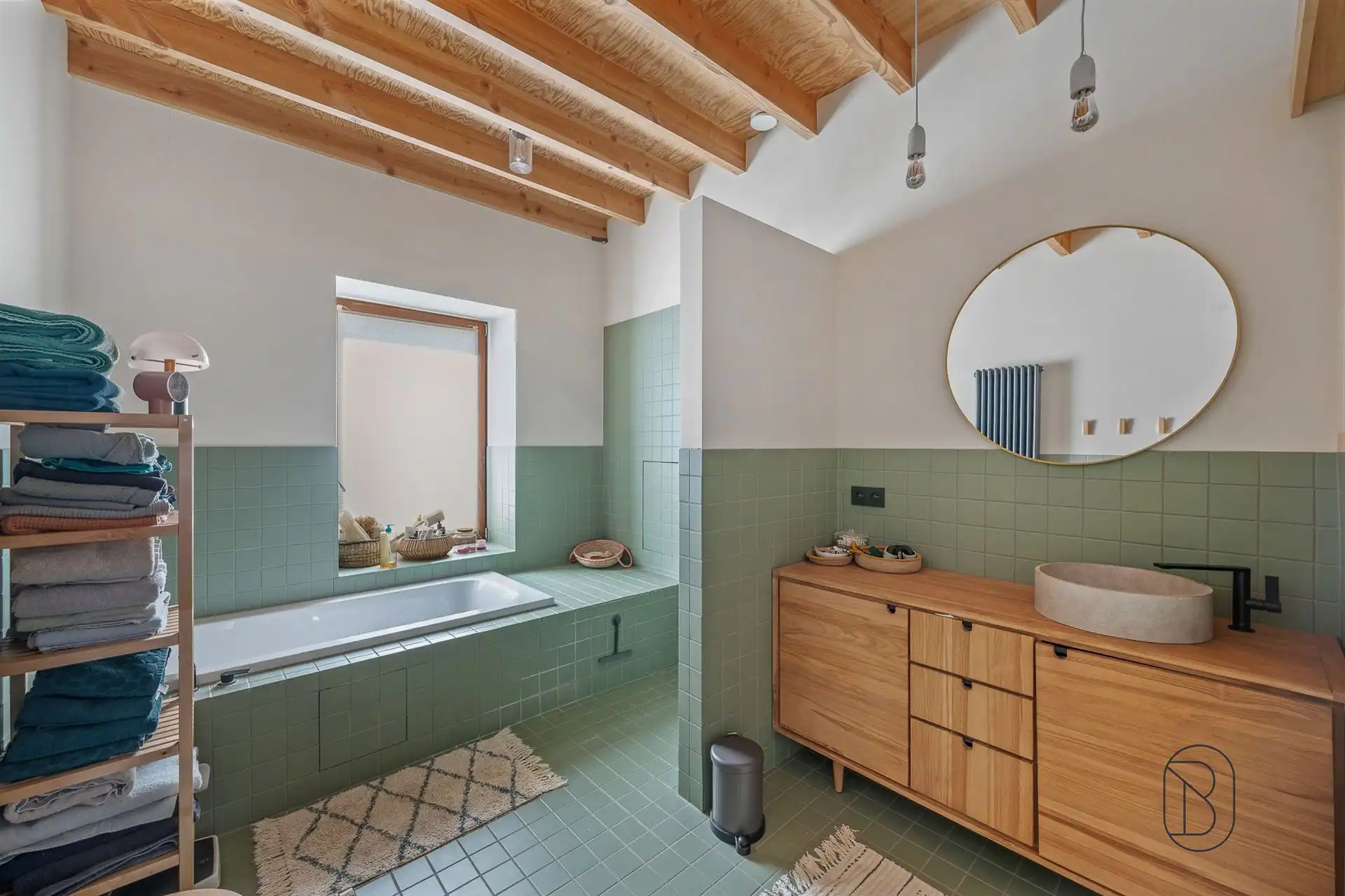 Prachtig gerenoveerde herenwoning met tuin & atelier/duplex foto 17