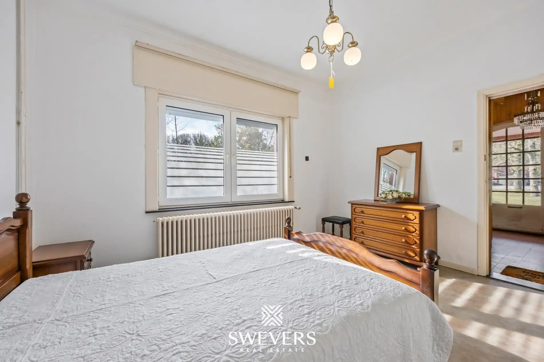 Ruime te renoveren woning op zonnig perceel van 2.325 m² nabij centrum Zonhoven foto 10