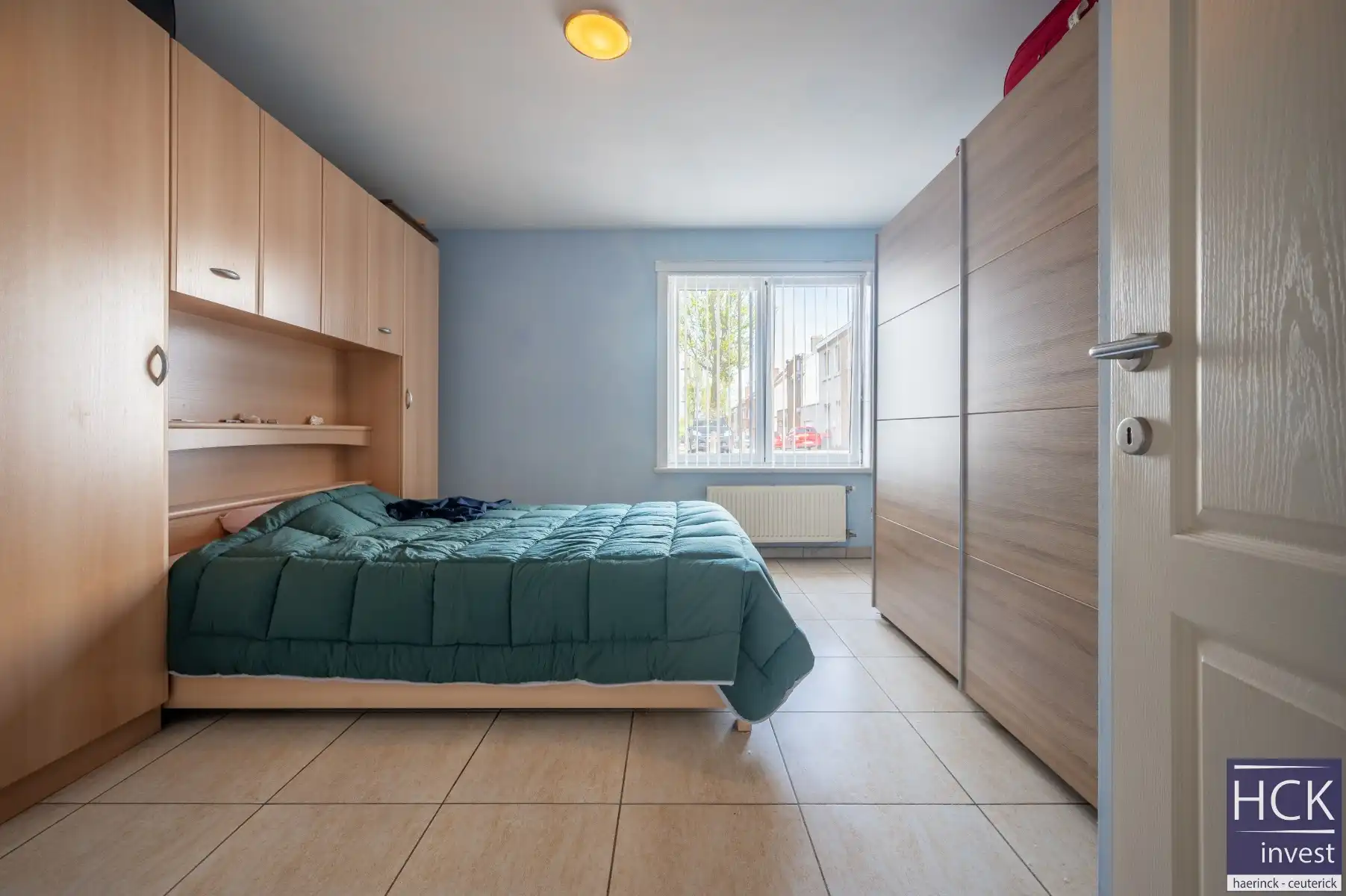 OOSTENDE - Lichtrijk en ruim gelijkvloersappartement te Konterdam foto 5