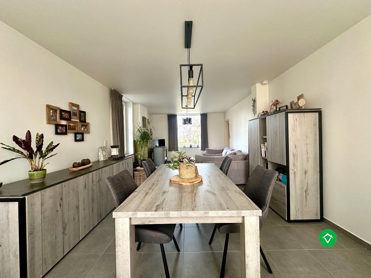 Instapklare open bebouwing op ruim perceel (1.426 m²) in rustige straat foto 4