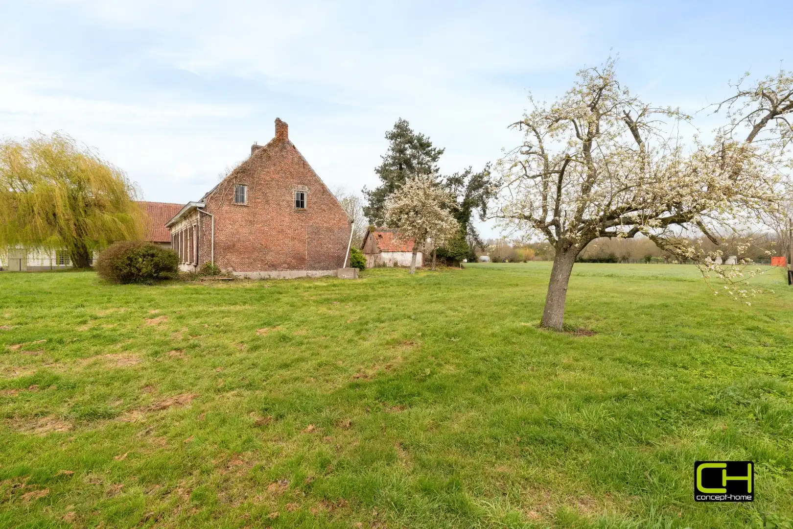 Karaktervolle hoeve met uitzonderlijk renovatiepotentieel op ruim perceel van 2.827 m² te Evergem foto 22