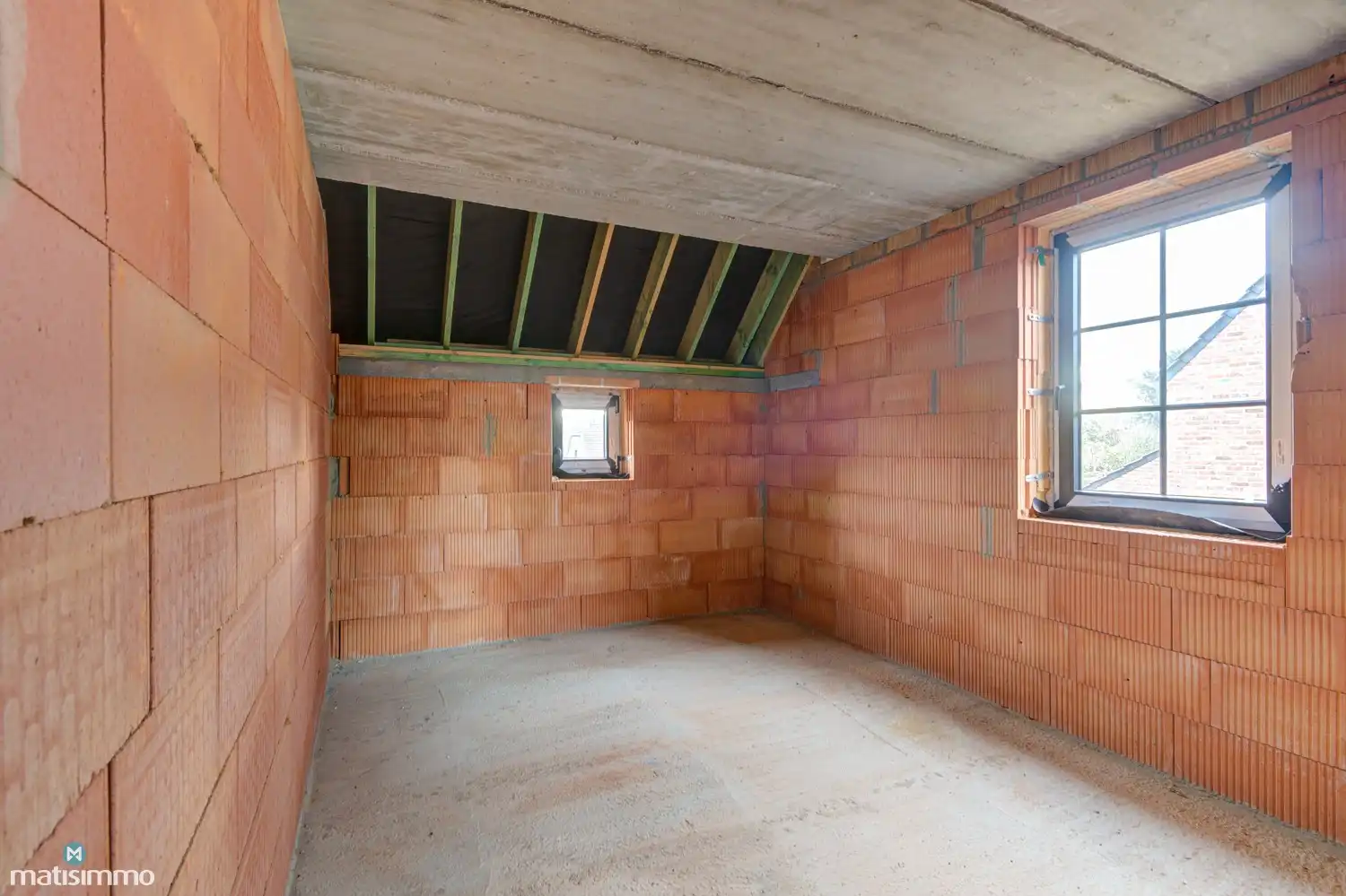 RUSTIG GELEGEN CASCO NIEUWBOUWWONING NABIJ HET GROEN TE OUDSBERGEN foto 17