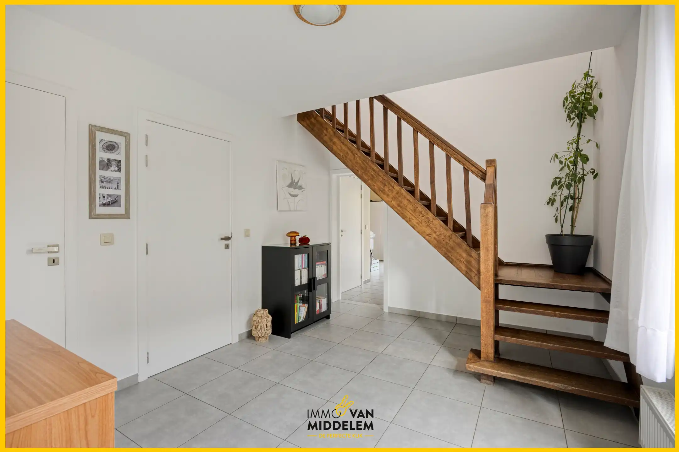 INSTAPKLARE WONING MET 3 KAMERS, TERRAS, TUIN EN GARAGE foto 12