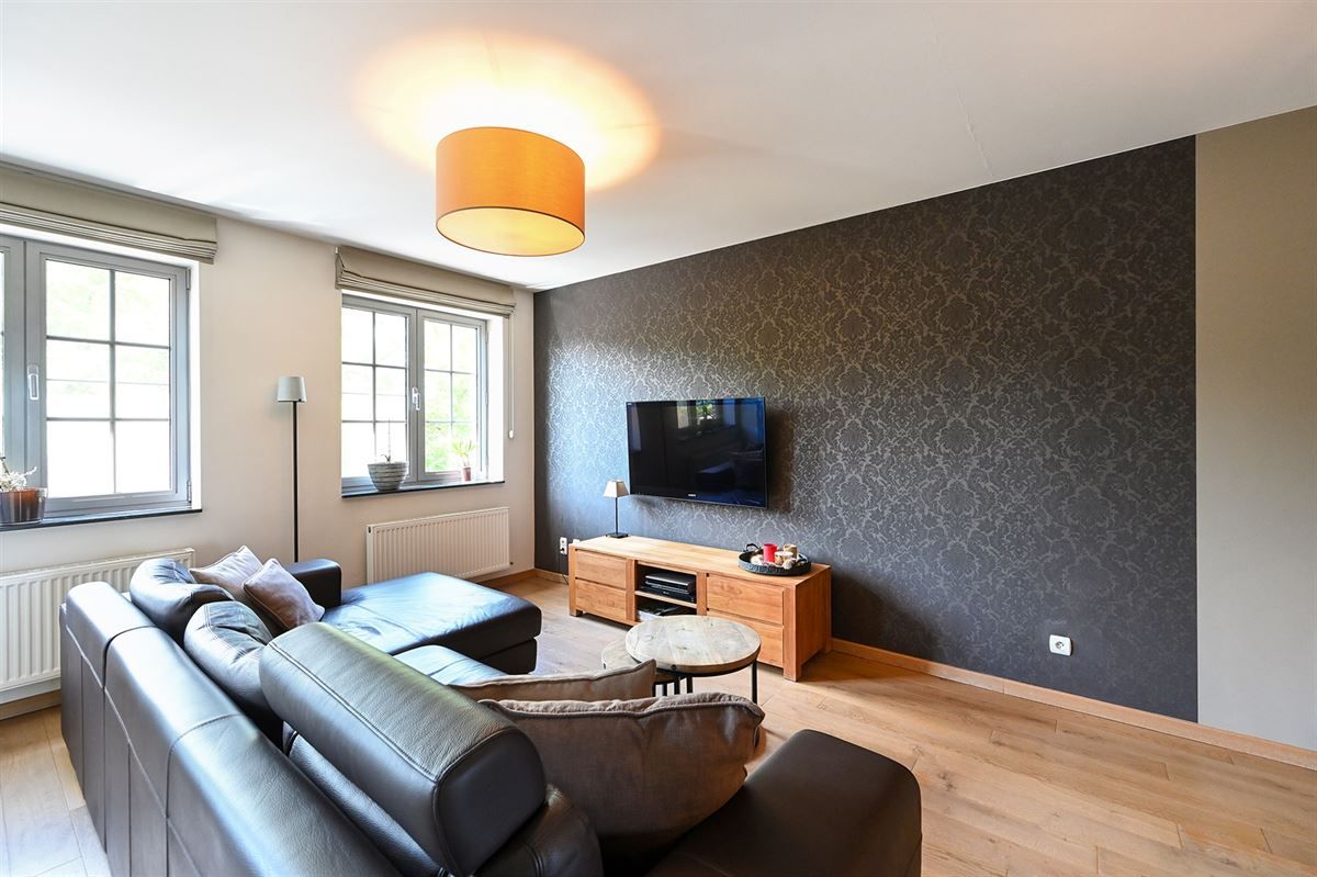 Stijlvol appartement met 2 slaapkamers, 2 terrassen en garageplaats foto 4