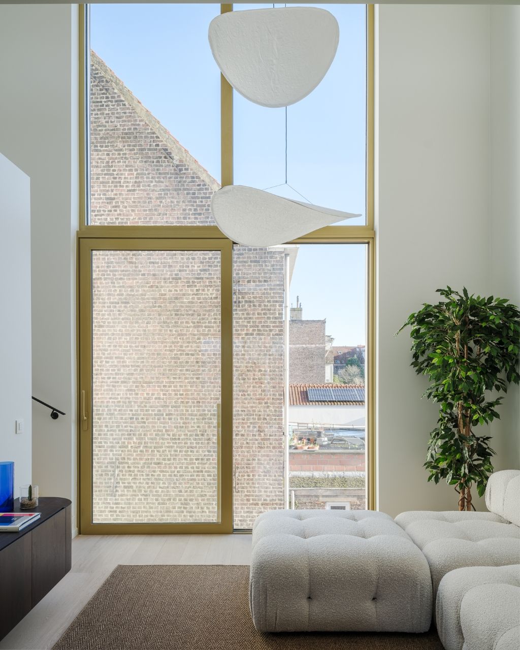 Architecturale nieuwbouw ‘townhouse’ met zicht op het water en meerdere terrassen foto 5