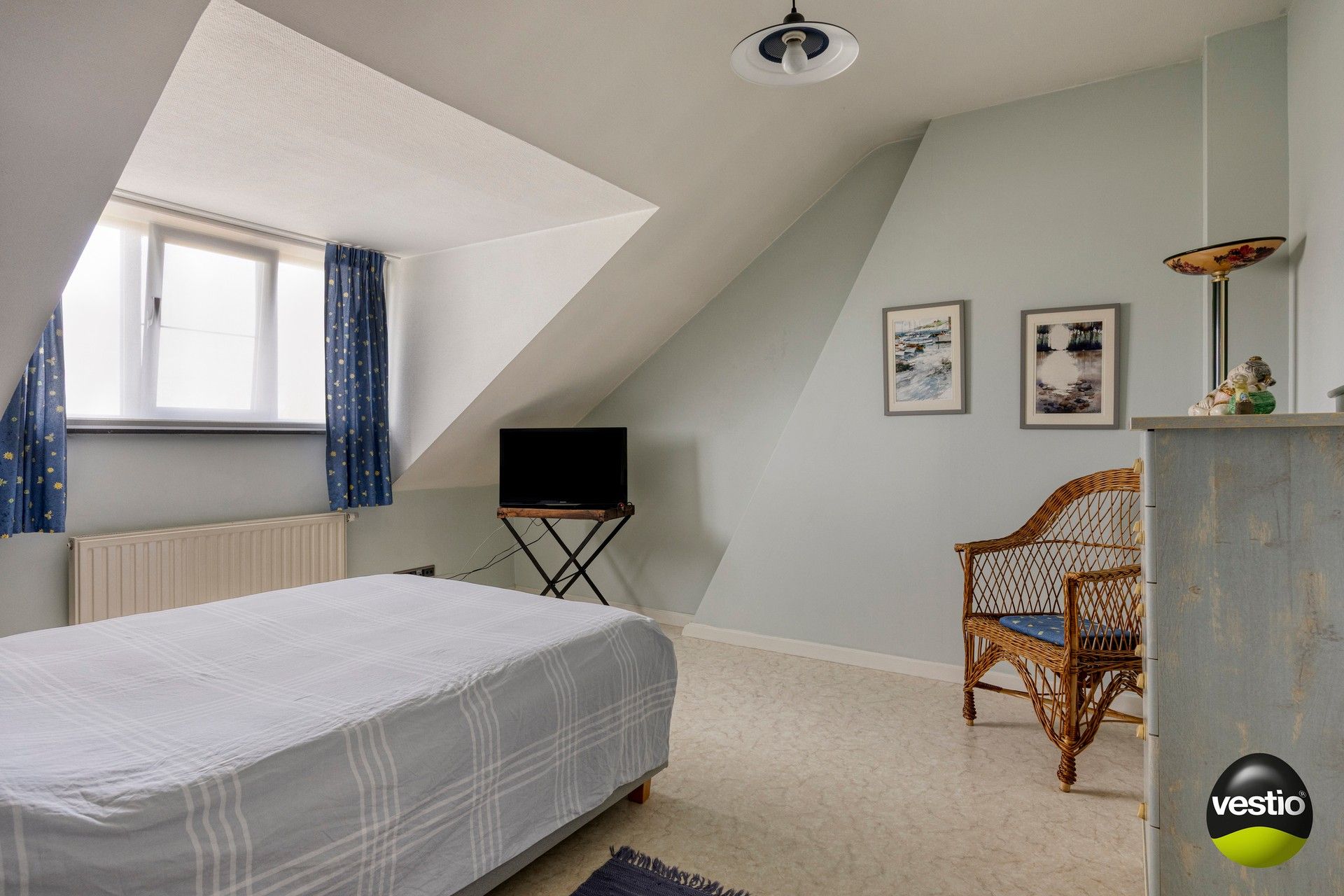 Instapklare herenwoning met garage en knappe stadstuin op topligging in Hasselt. foto 20