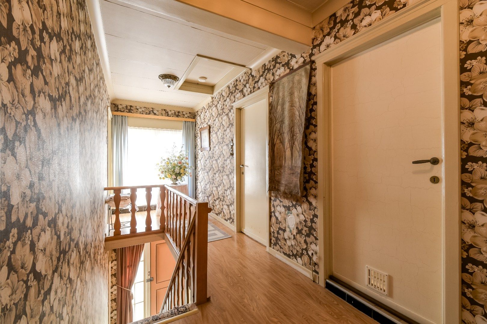 Welkom in deze charmante woning in Torhout! foto 11