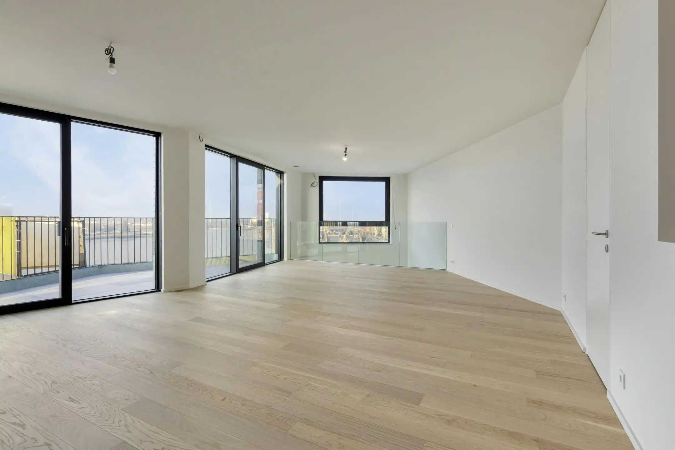 Duplexpenthouse met frontaal Schelde zicht te koop in Antwerpen foto 9