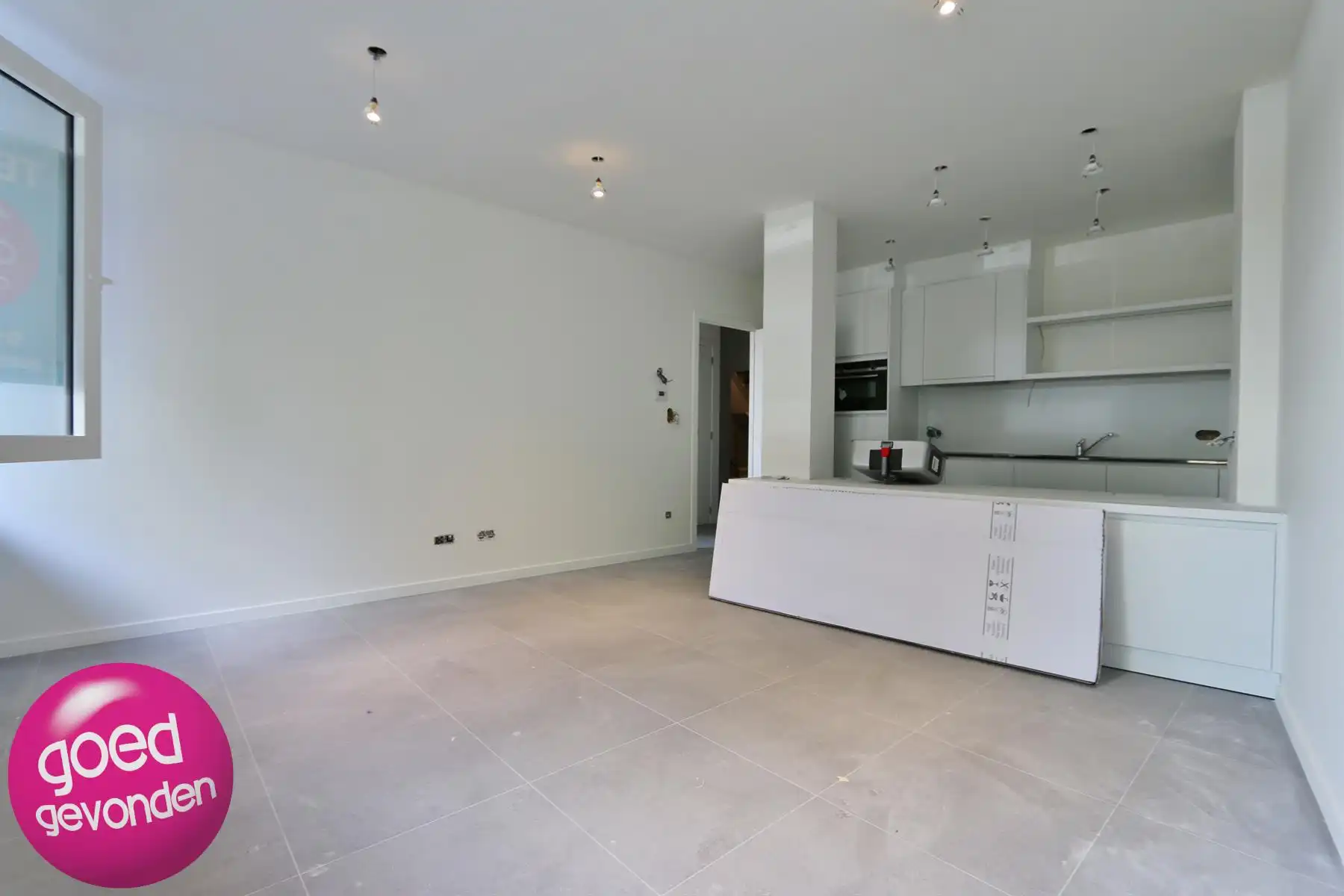 Prachtig vernieuwd 1-slk-app. centrum Hasselt foto 2