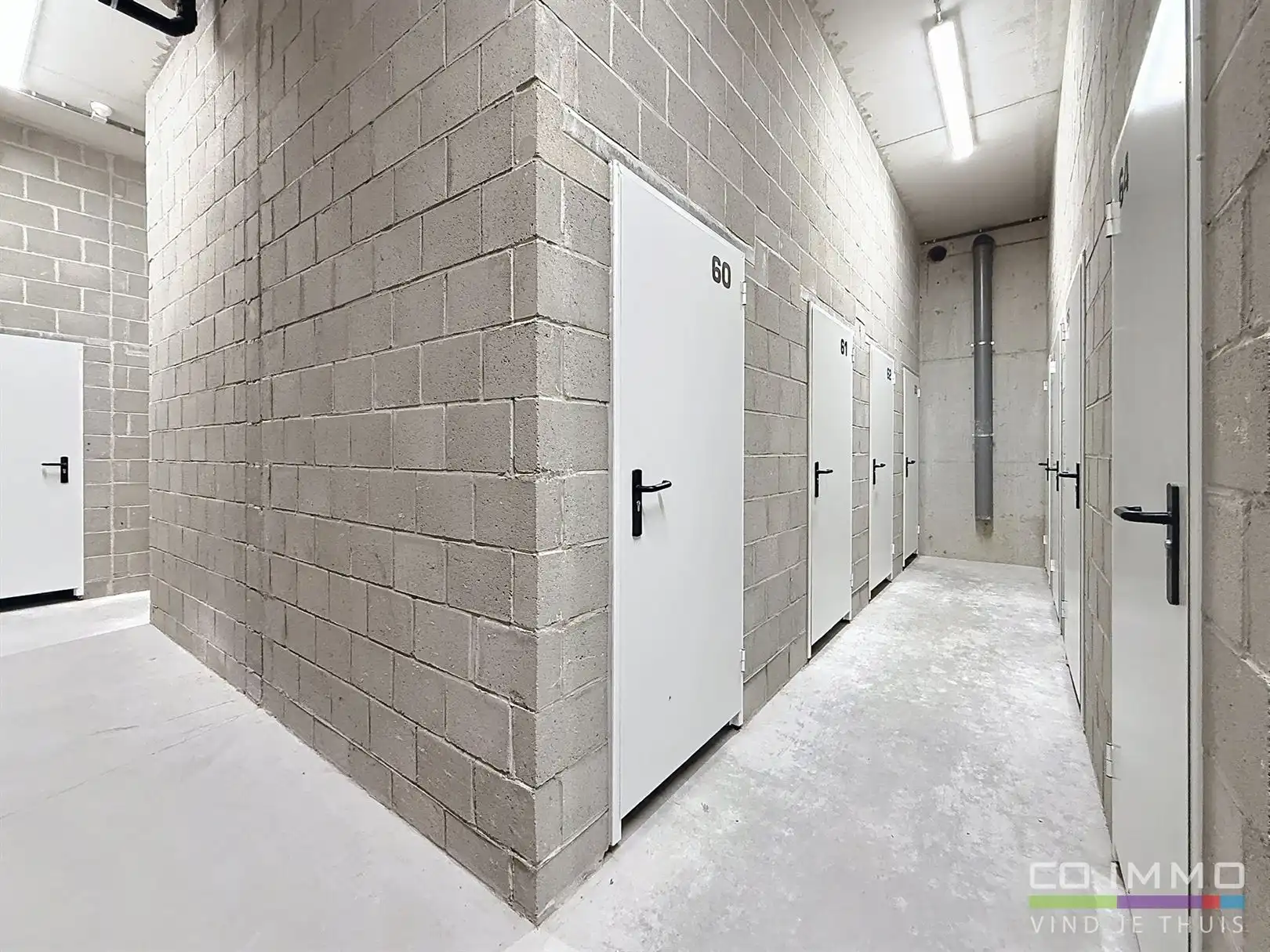 Instapklaar appartement, 1 slpk, autostaanpl. en kelder foto 24