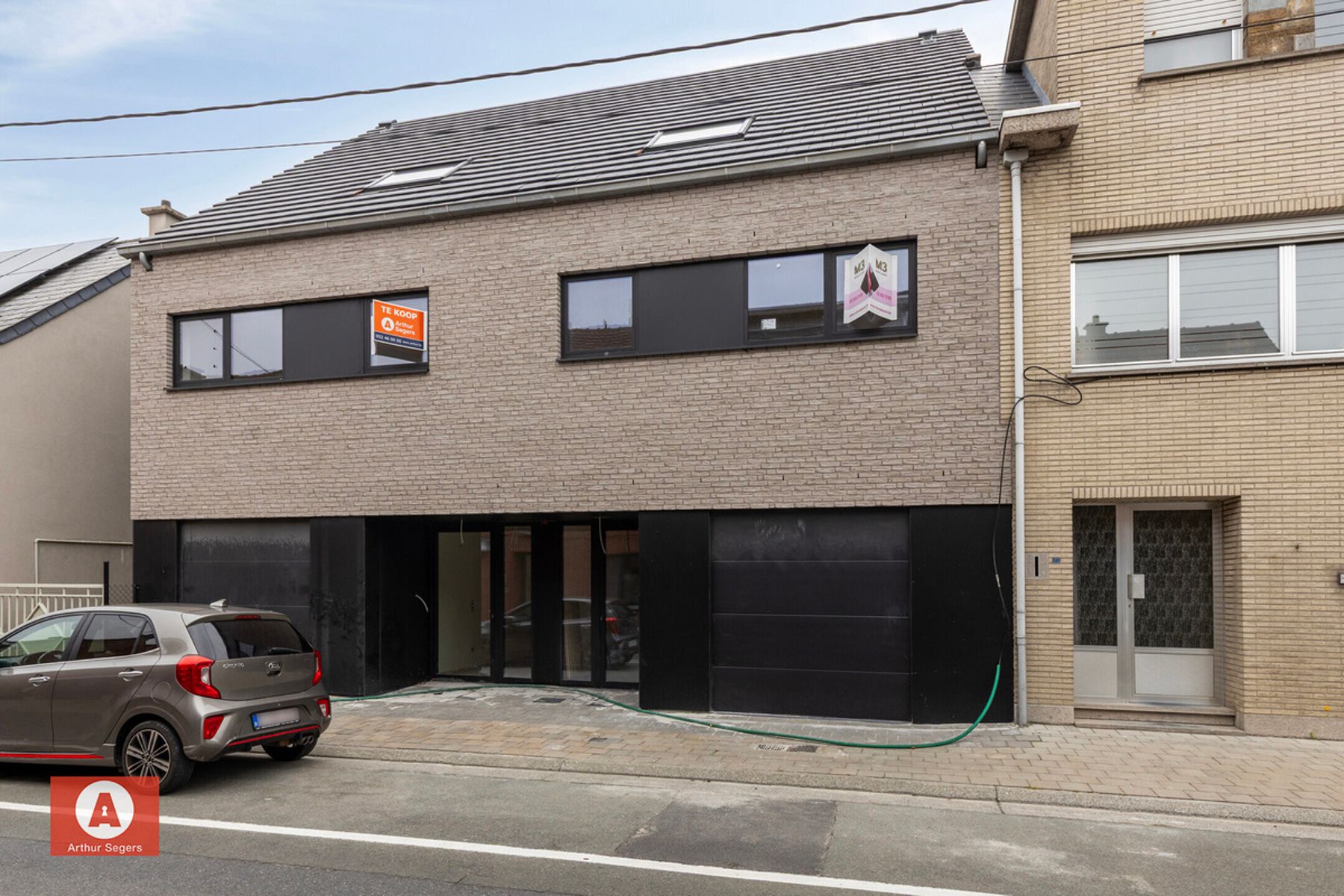Energiezuinige nieuwbouwwoning met garage foto {{pictureIndex}}