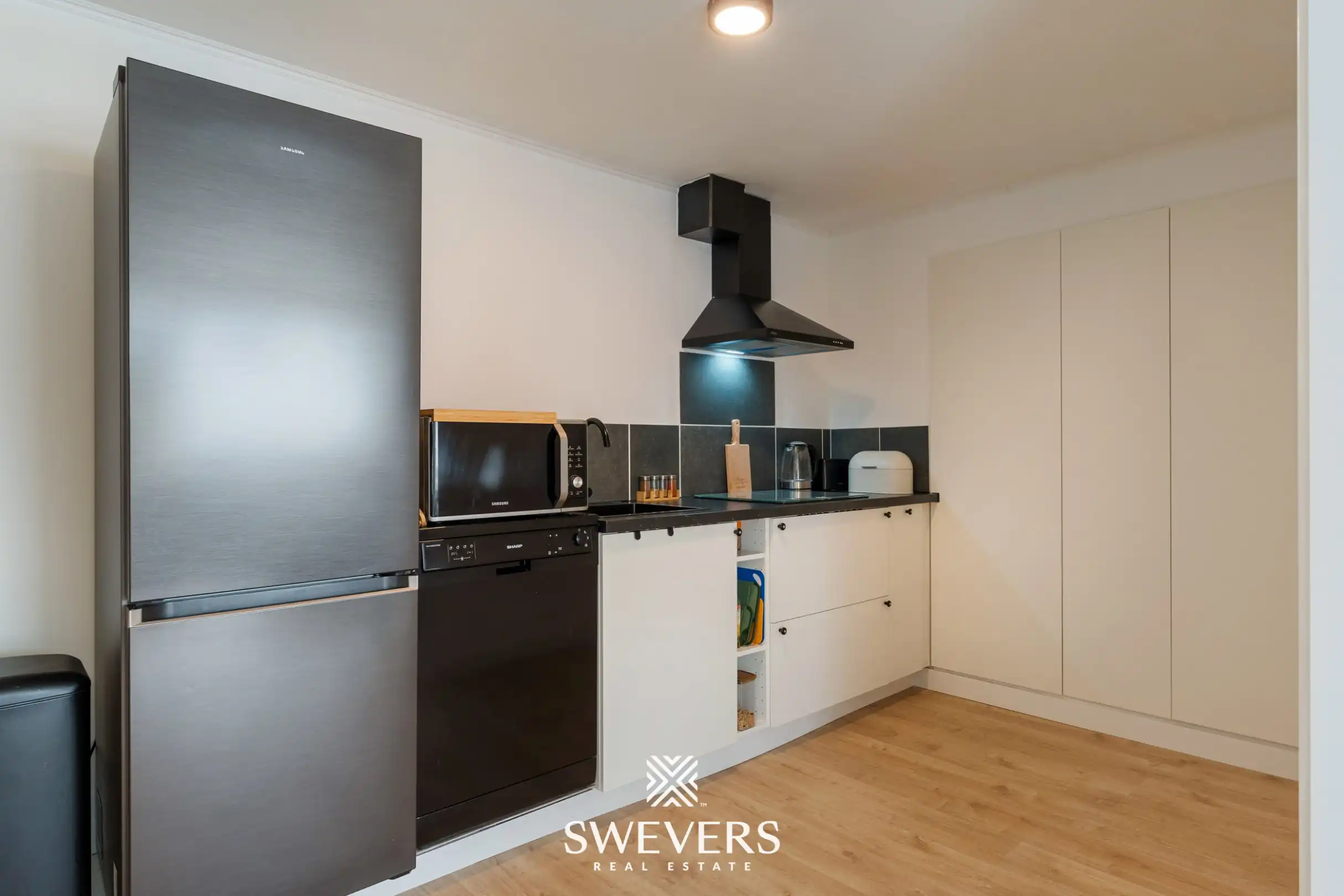 Instapklaar appartement met 2 slaapkamers en lift in centrum Beringen  foto 10