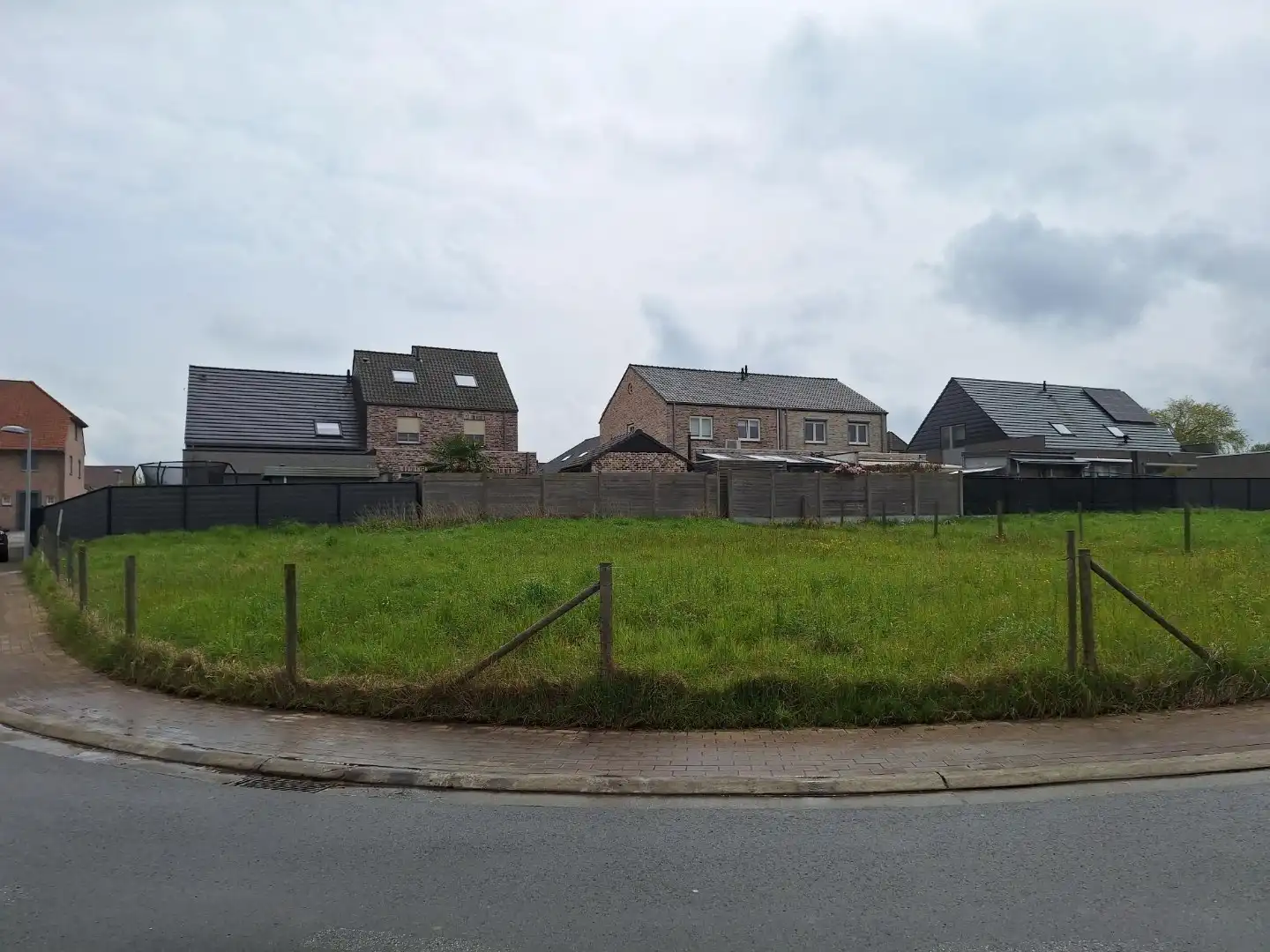 Nieuwbouwwoning met 3 slaapkamers foto 4