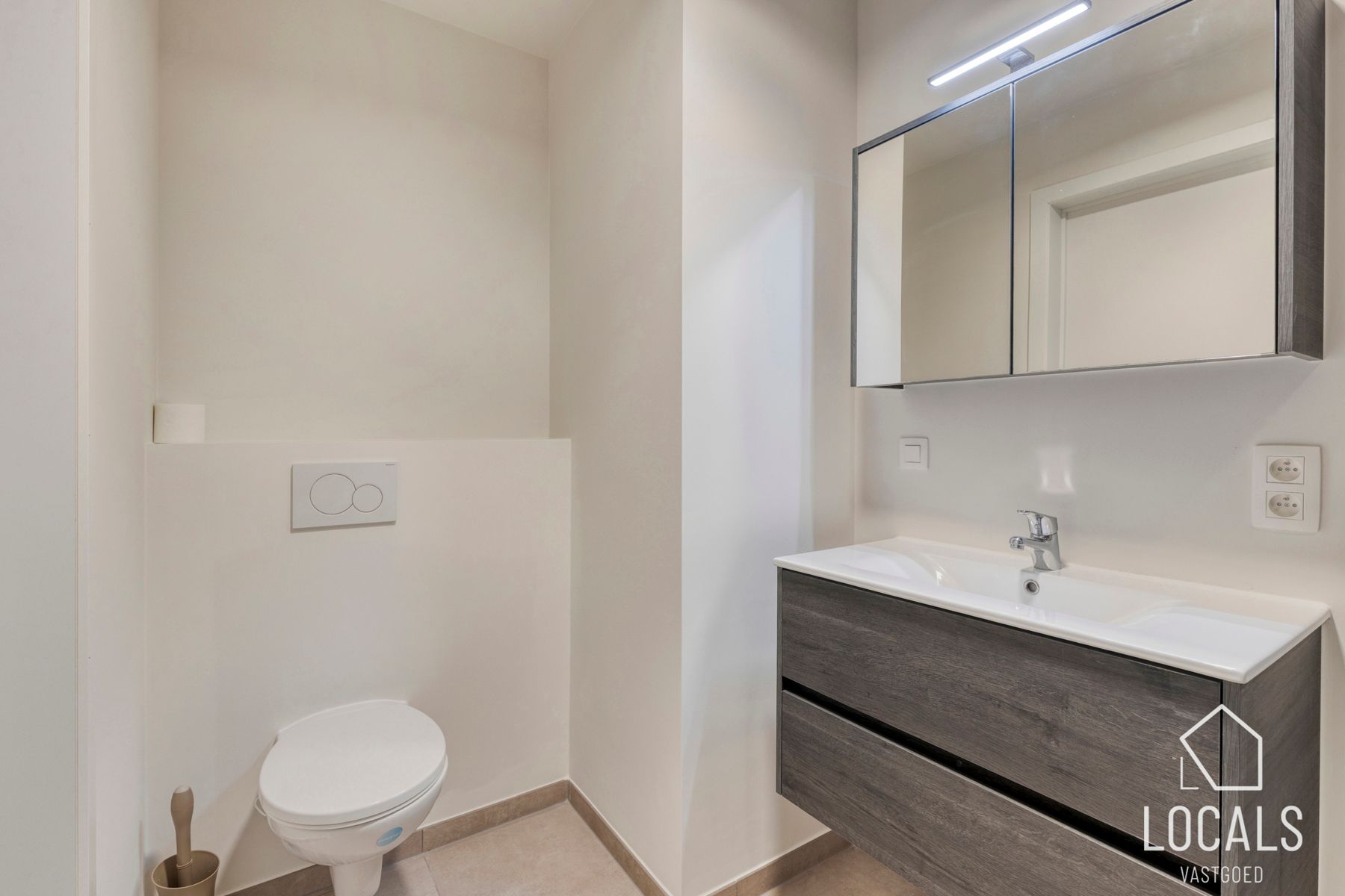 Nieuwbouw appartement met autostaanplaats in centrum Ninove foto 15