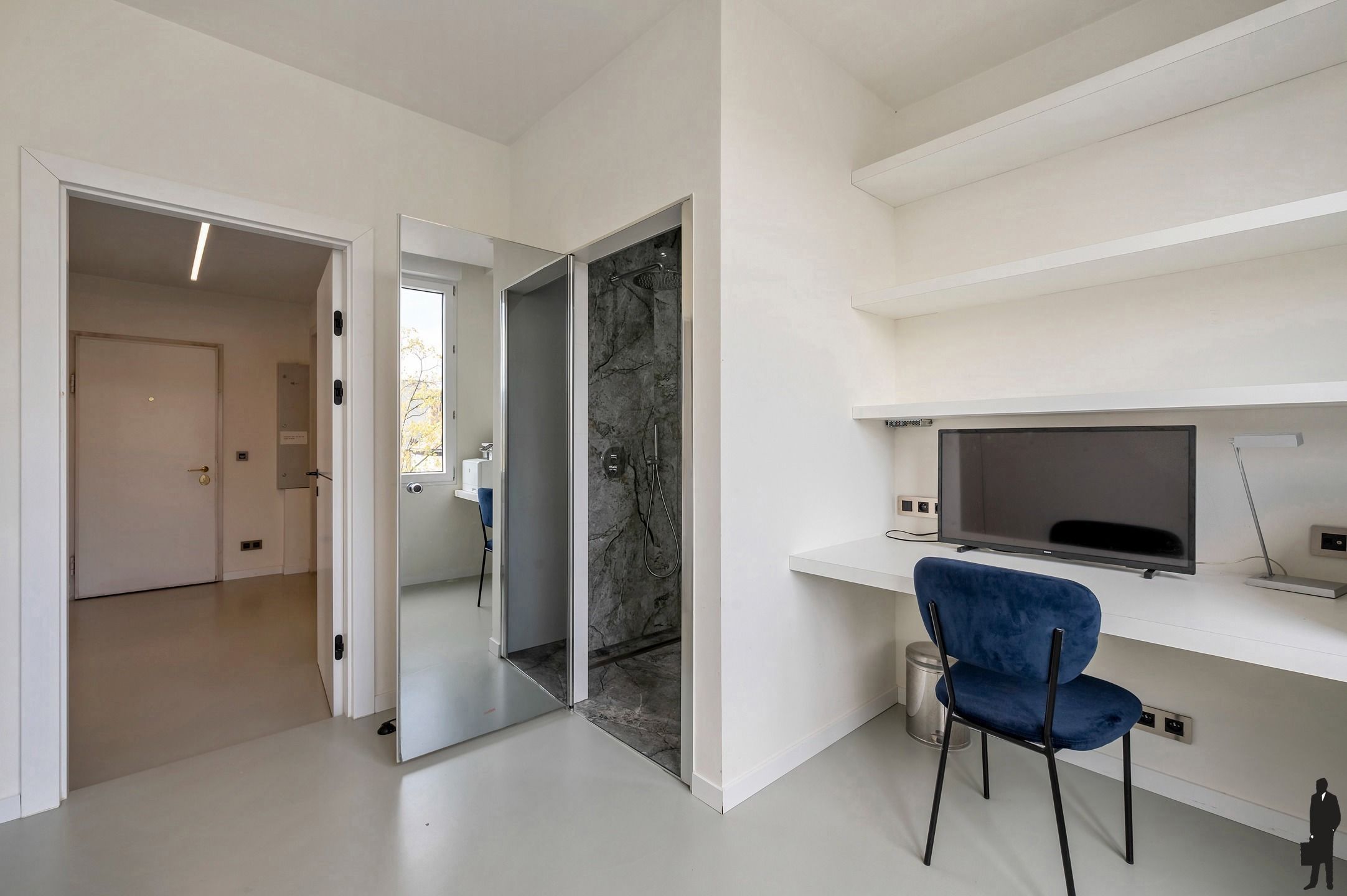 Luxueus afgewerkte penthouse met privé-lift op toplocatie. foto 12