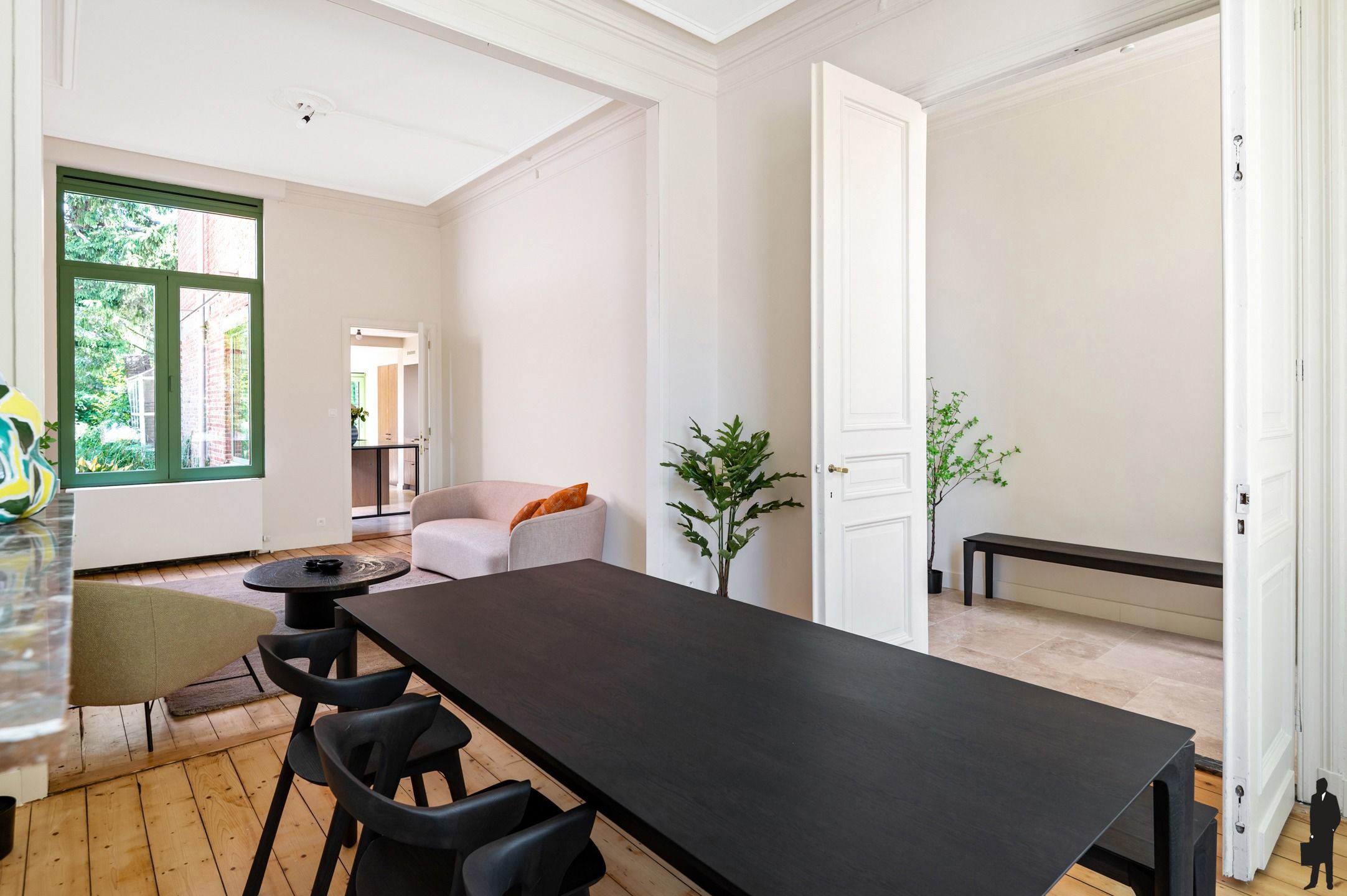Volledig gerenoveerde herenwoning op een perceel van 770 m²  foto 5