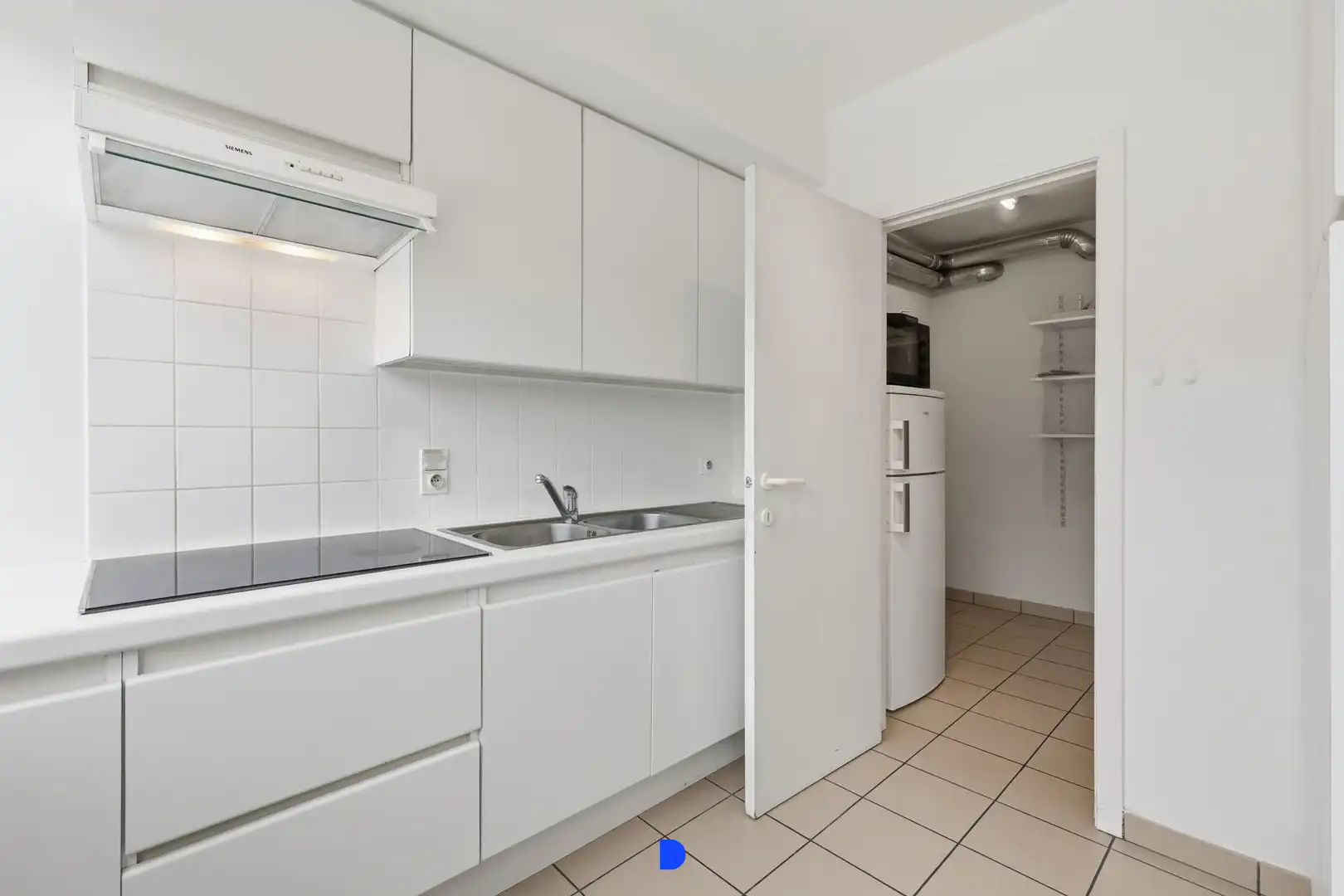 Ruim appartement in het centrum van Roeselare foto 6