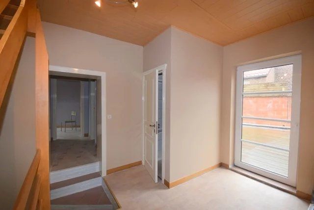 Appartement met twee slaapkamers en terras foto 15