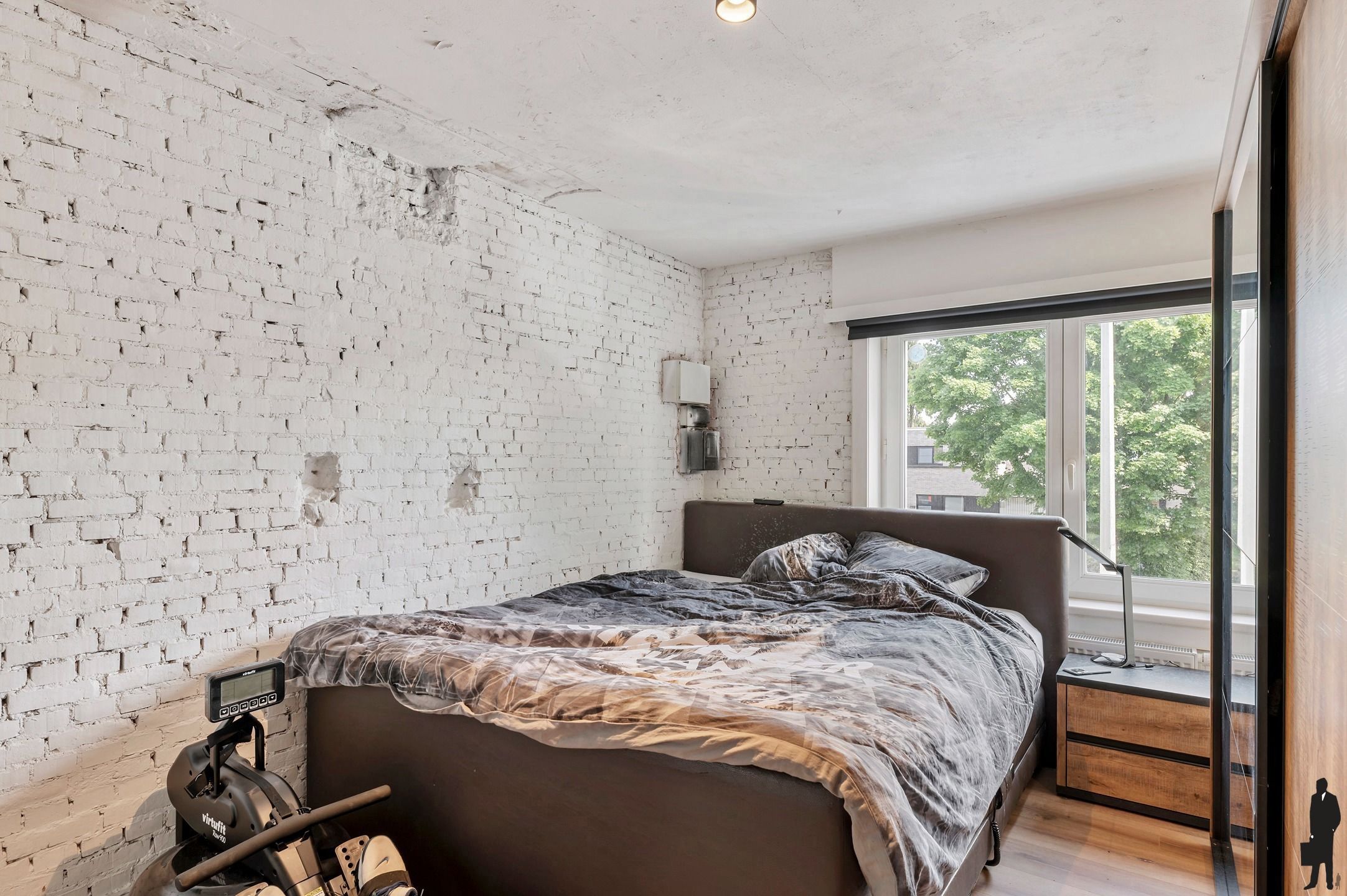 Gerenoveerd opbrengsteigendom: handelsruimte, duplex, studio foto 22