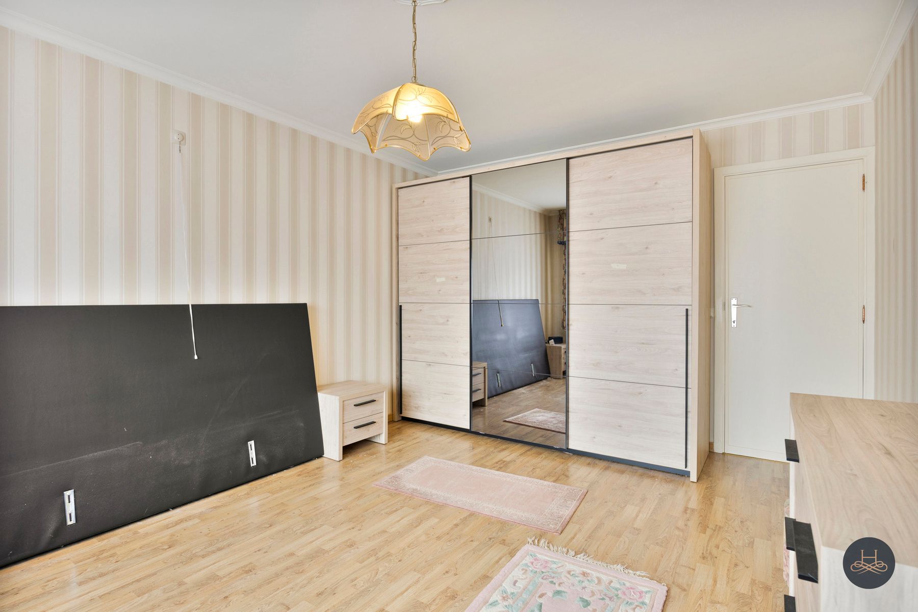 Uitstekend onderhouden woning met prachttuin op toplocatie foto 21