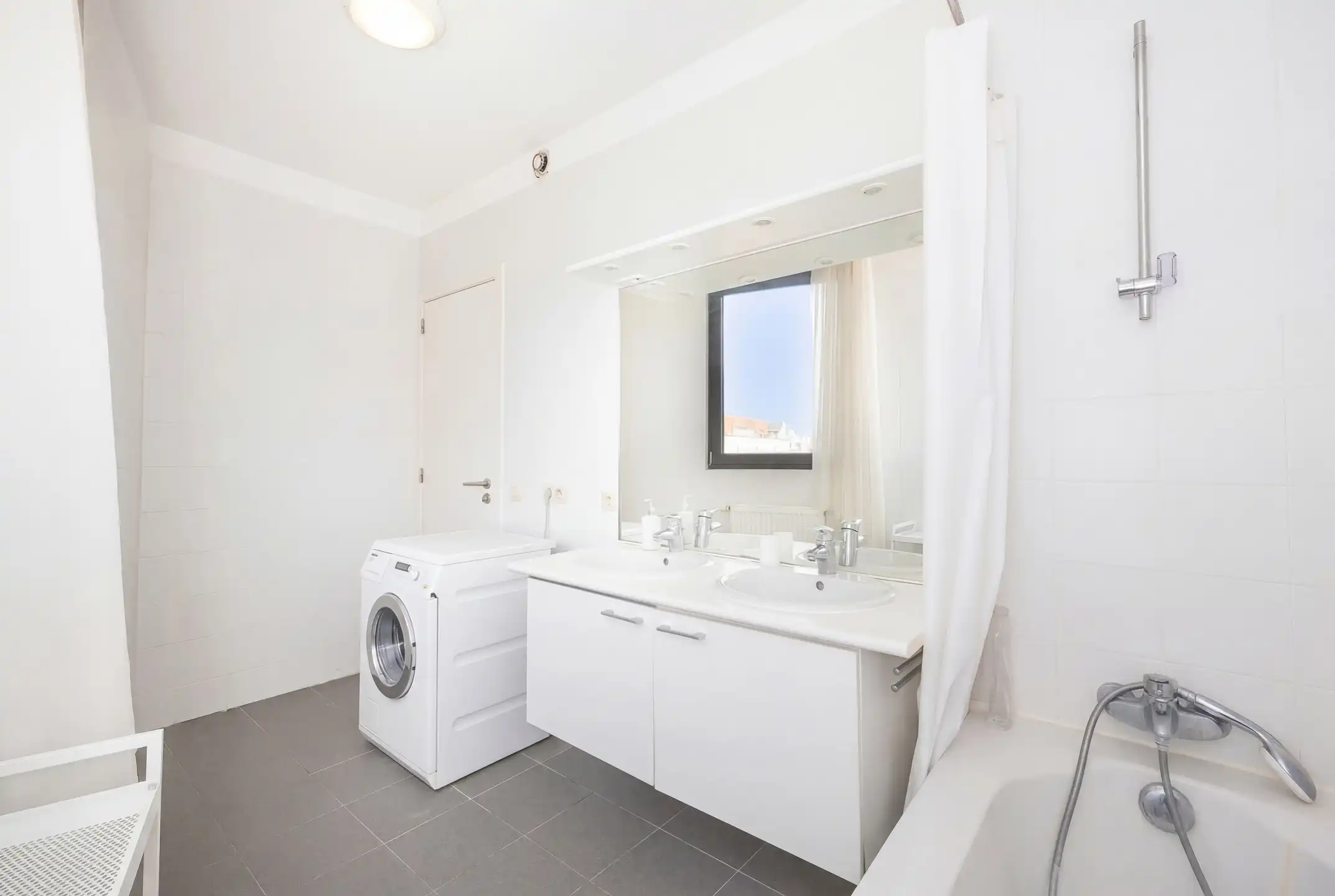 Aantrekkelijke zin Ruimte, licht en comfort in één foto 7