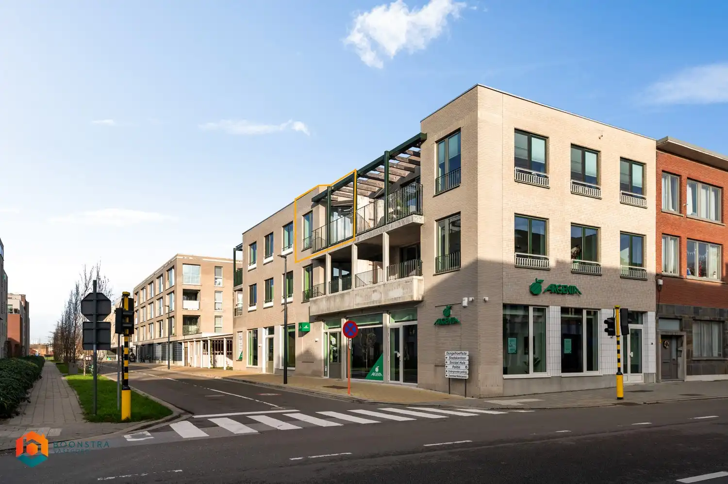 Recent app. met 1 slpkr en garage te Lier foto {{pictureIndex}}