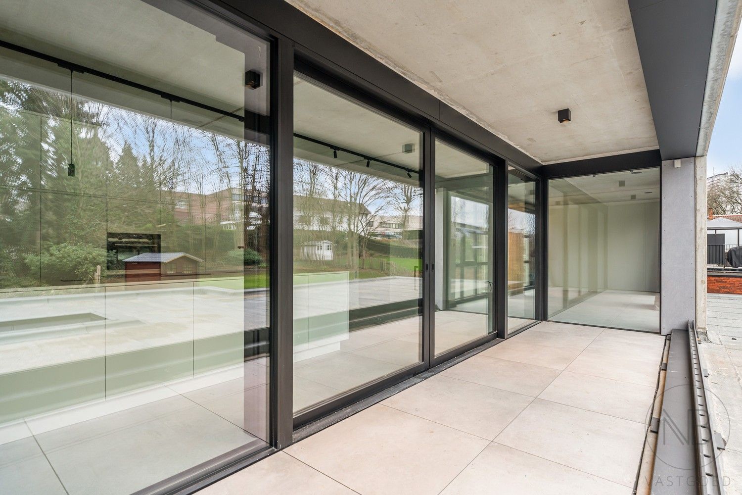 Nieuwbouwappartement met industriële uitstraling in het centrum van Genk! foto 29