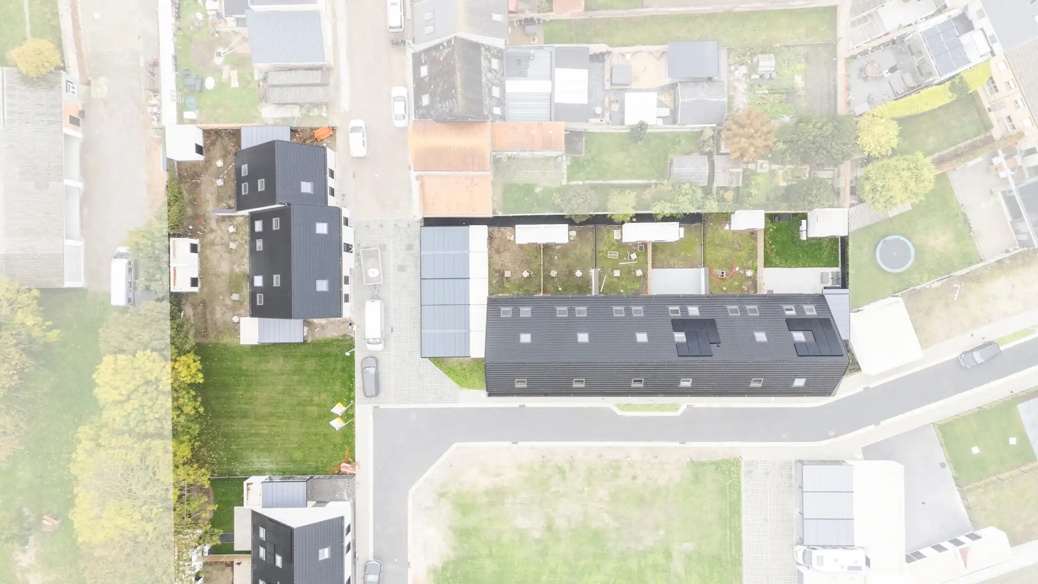 Halfopen nieuwbouwwoning foto 28