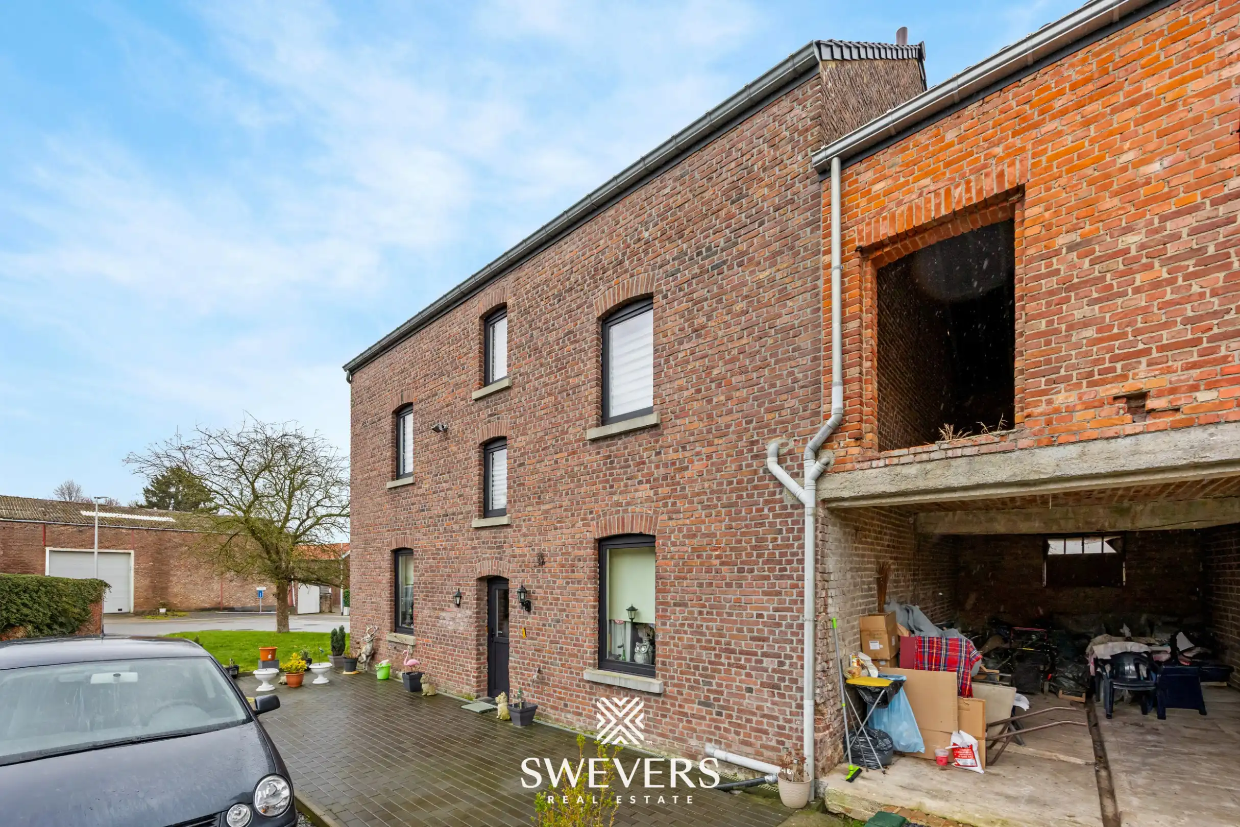 Vrijstaande woning met zeer veel potentieel foto 20