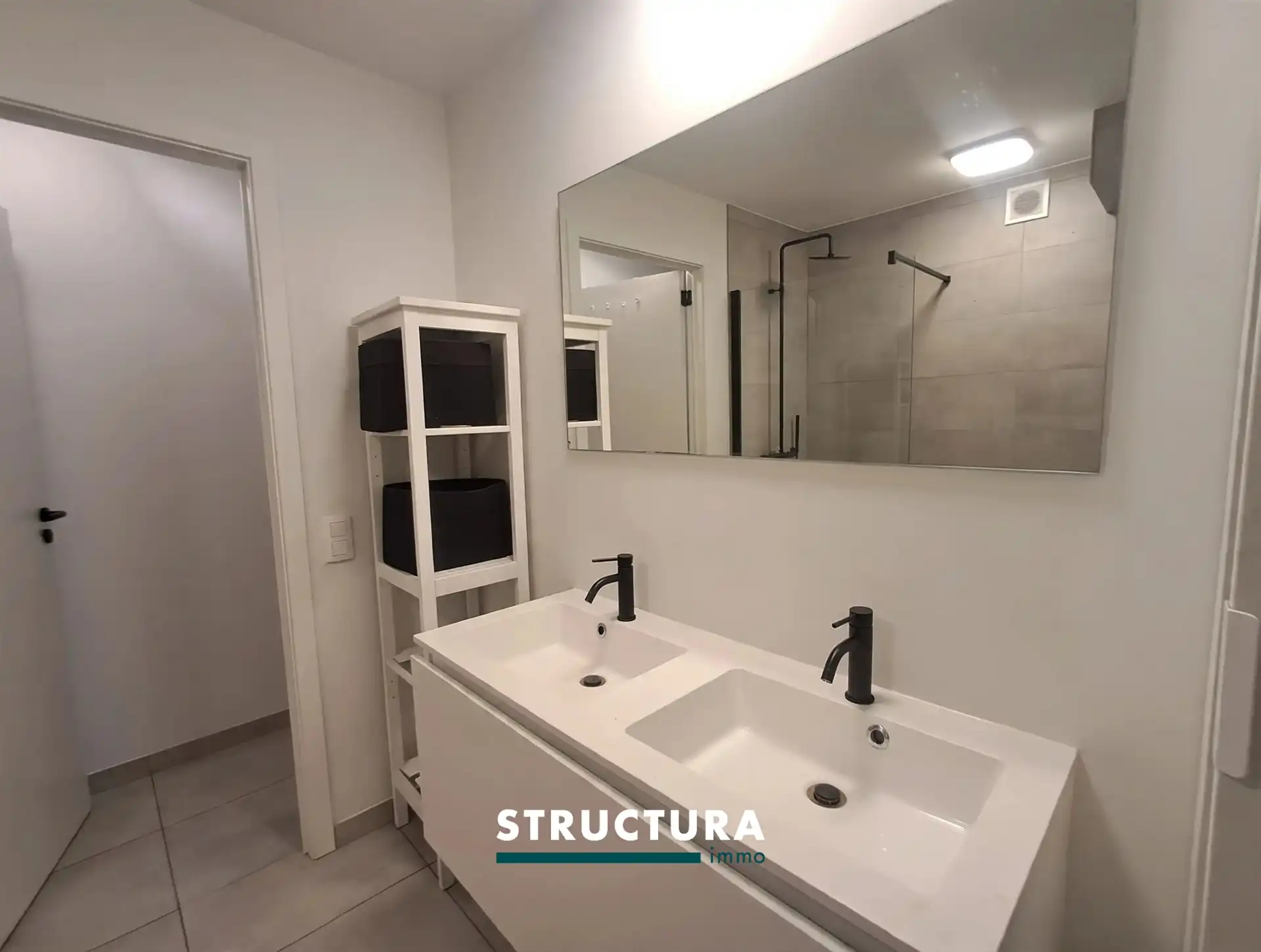 Gelijkvloers appartement met tuin  foto 7