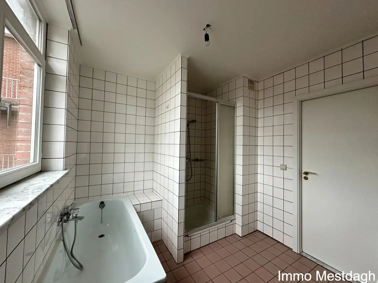 Royaal appartement met garagebox en zicht op de Schaffense Poort. foto 24